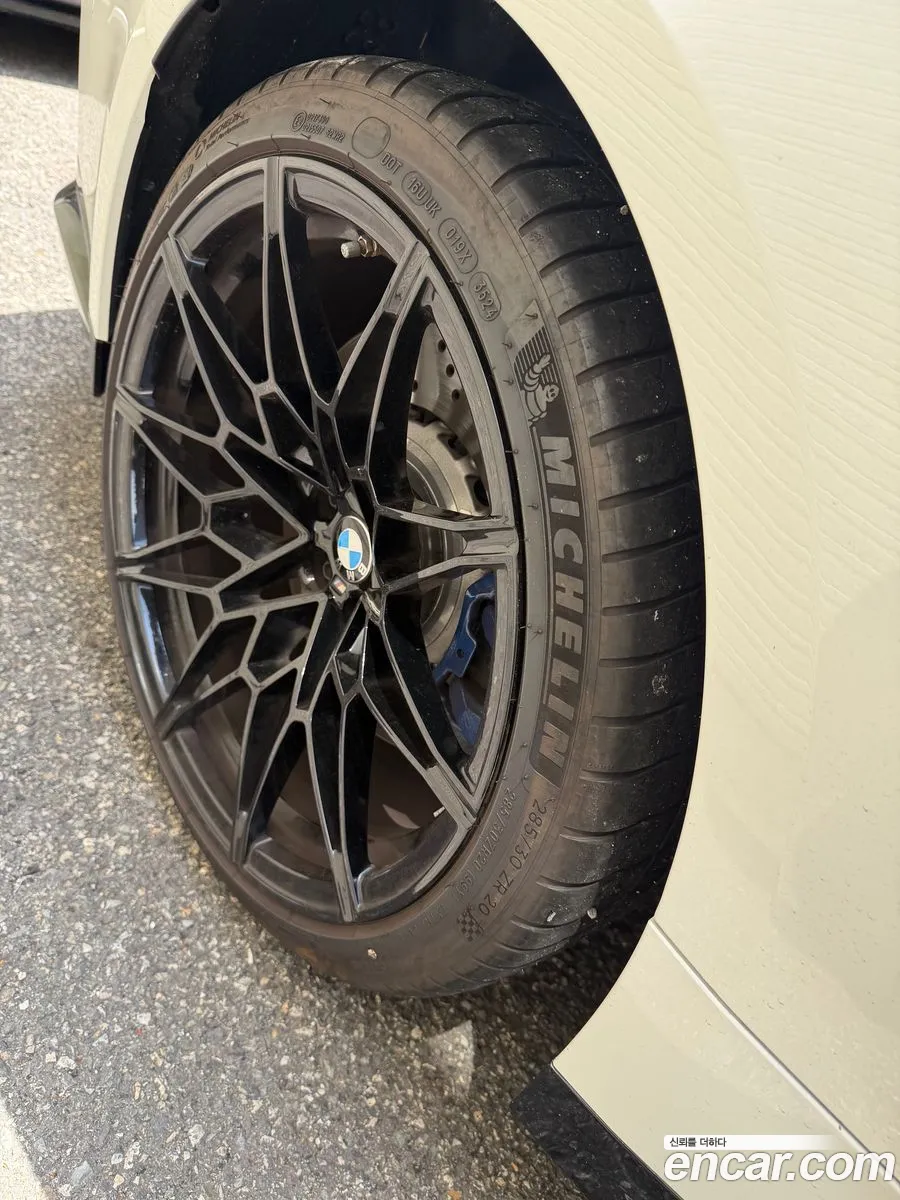 BMW M4 2024 — 10