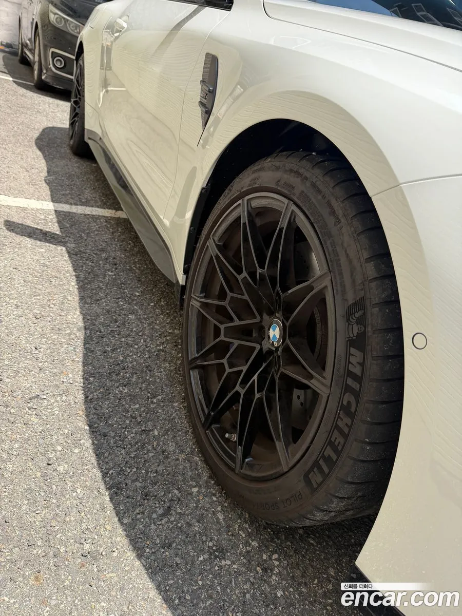 BMW M4 2024 — 11