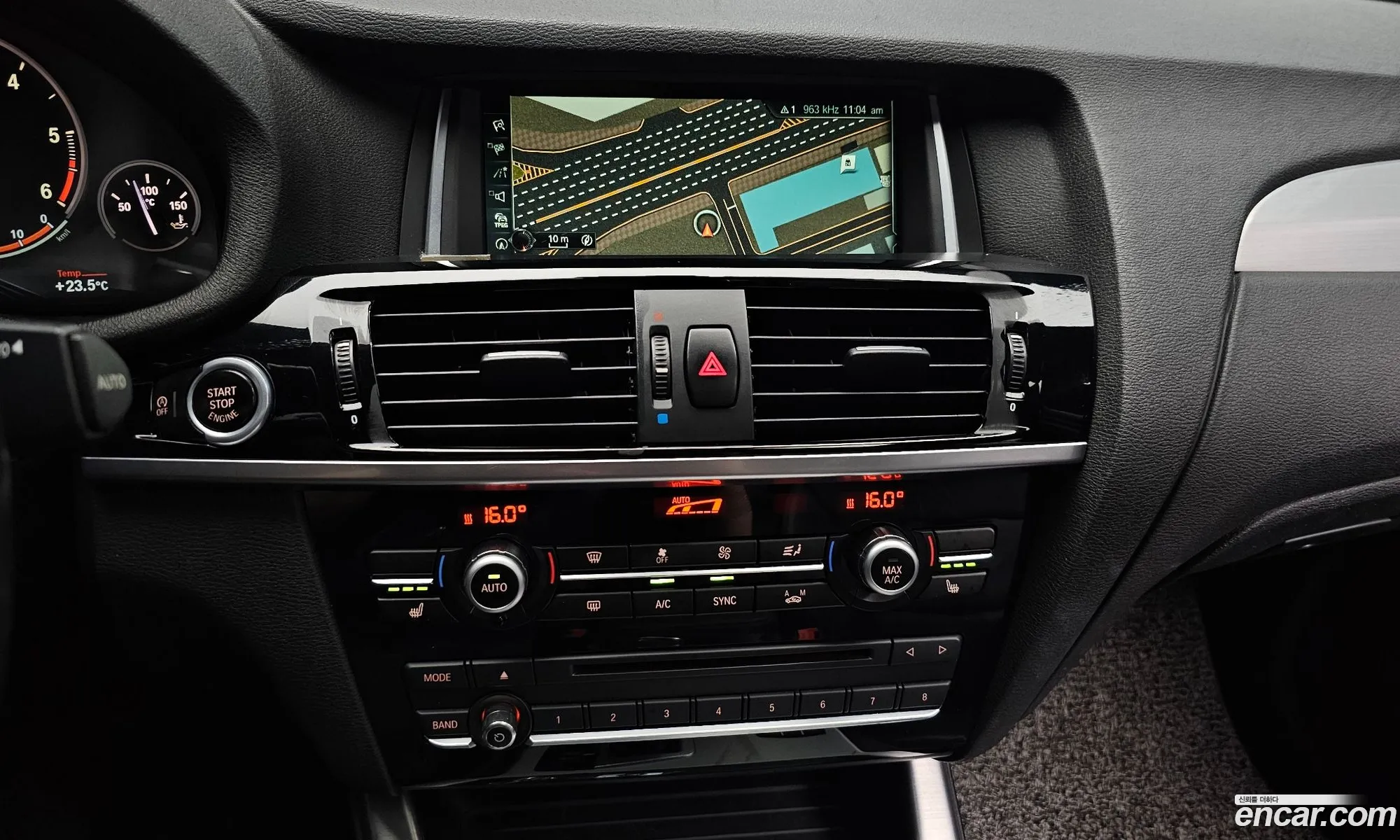 BMW X4 2017 WBAXX1104H0W11575 — 5