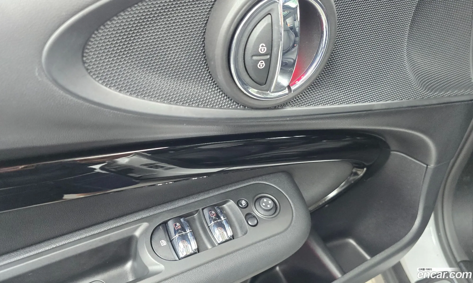 Mini Cooper Clubman 2023 — 22