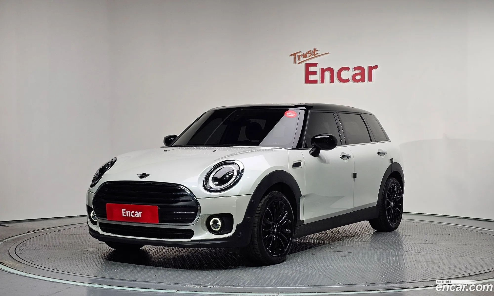 Mini Cooper Clubman 2023 — 11
