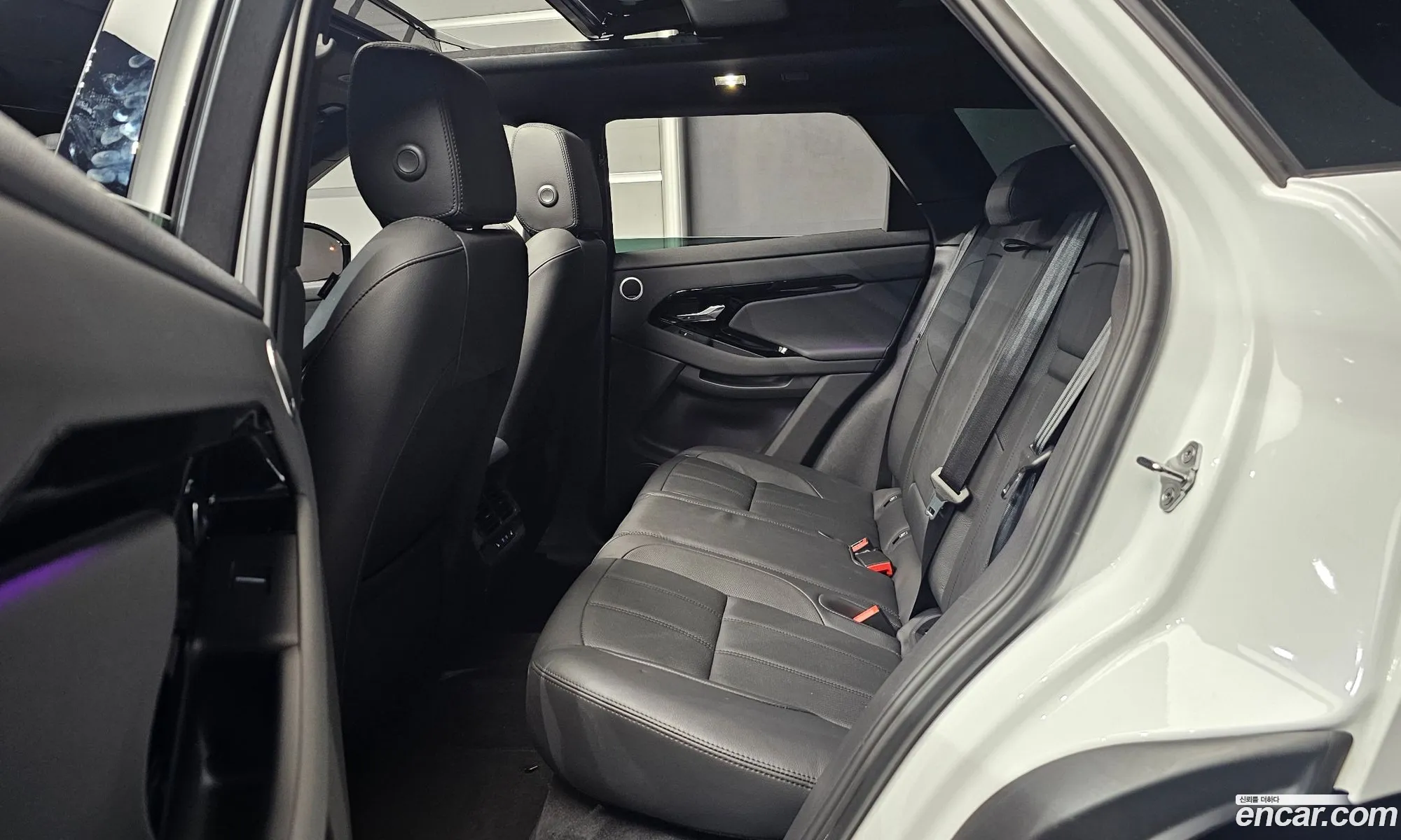 Land Rover Range Rover Evoque 2025 SALZA2BX2TH286166 — 28
