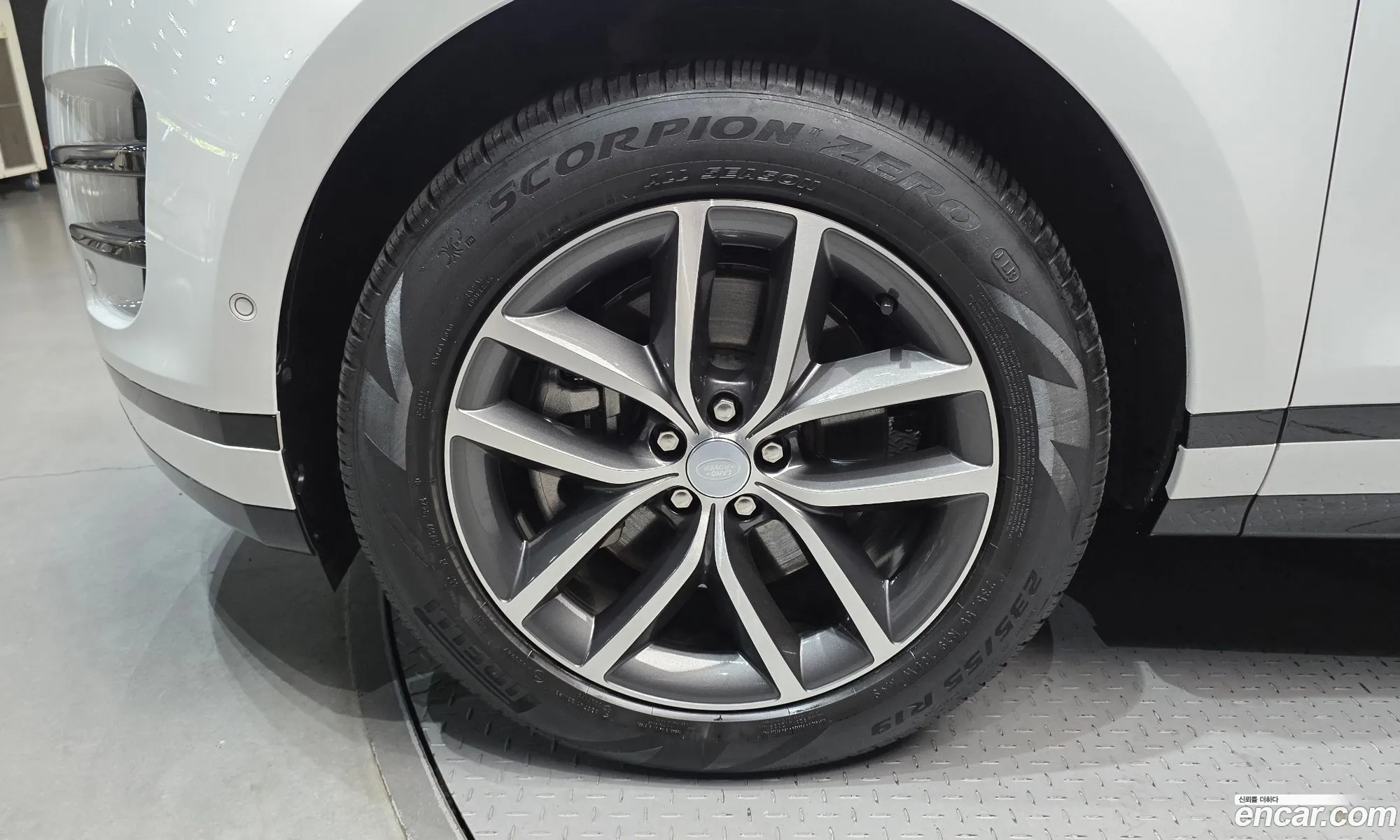 Land Rover Range Rover Evoque 2025 SALZA2BX2TH286166 — 22