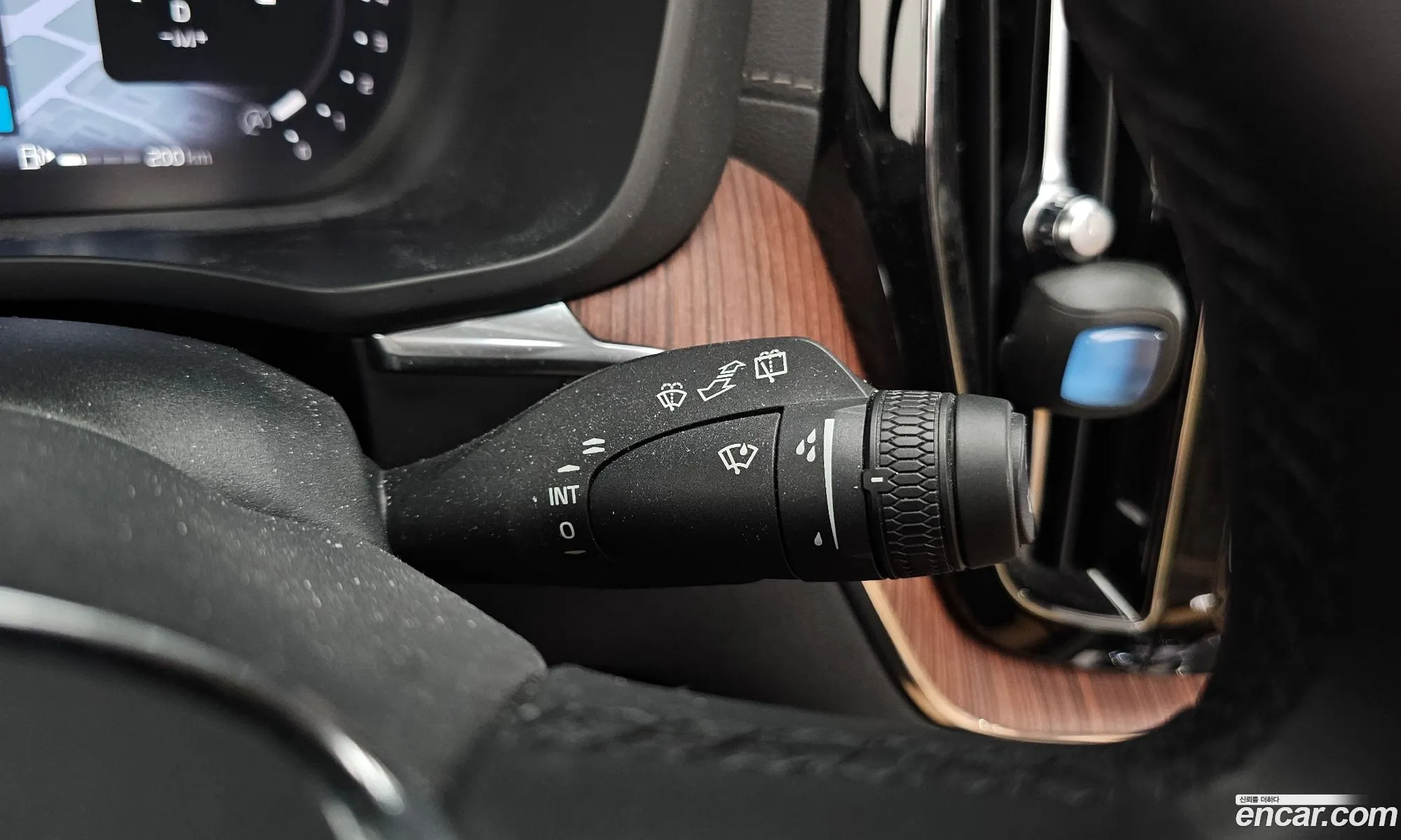 Volvo XC60 2022 YV1UZ0629P1259925 — 6