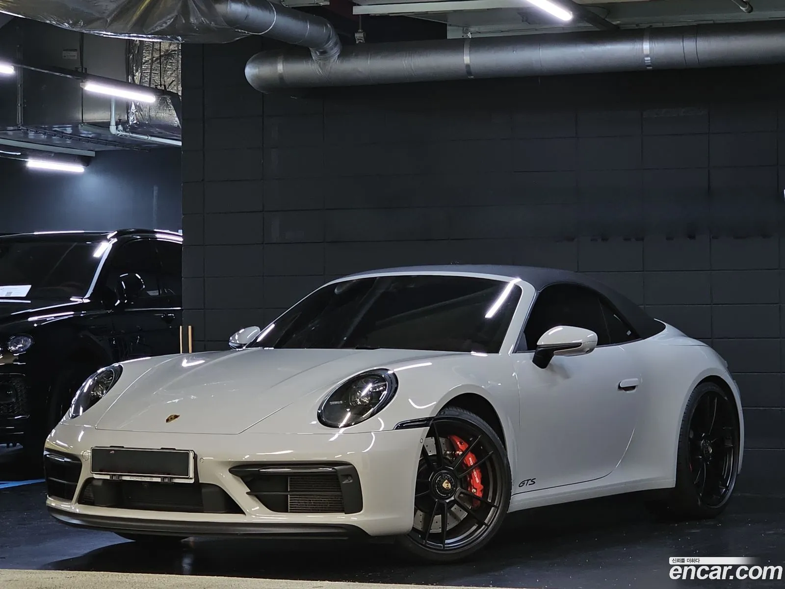 Porsche 911 2022 — 17