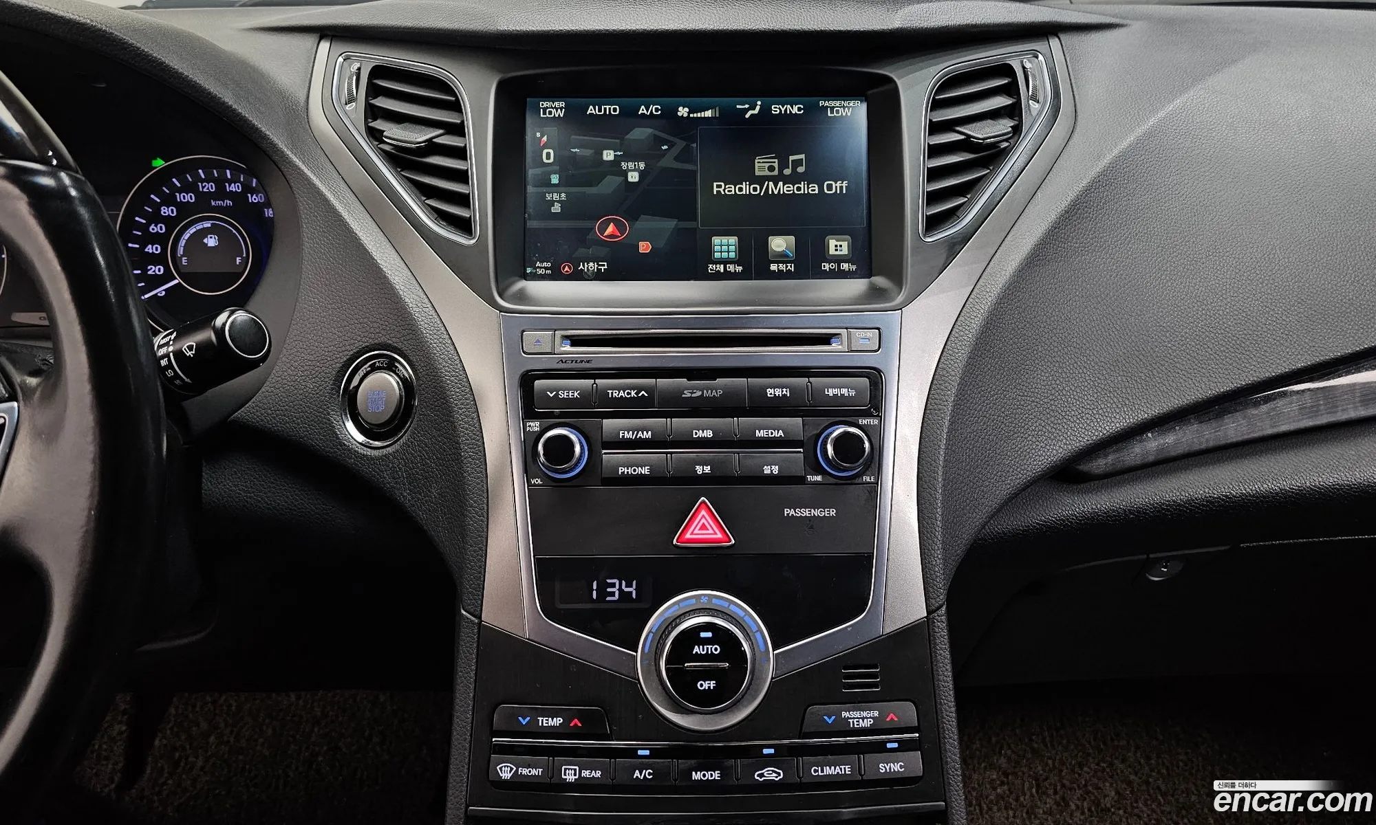 Hyundai Grandeur HG 2016 — 17