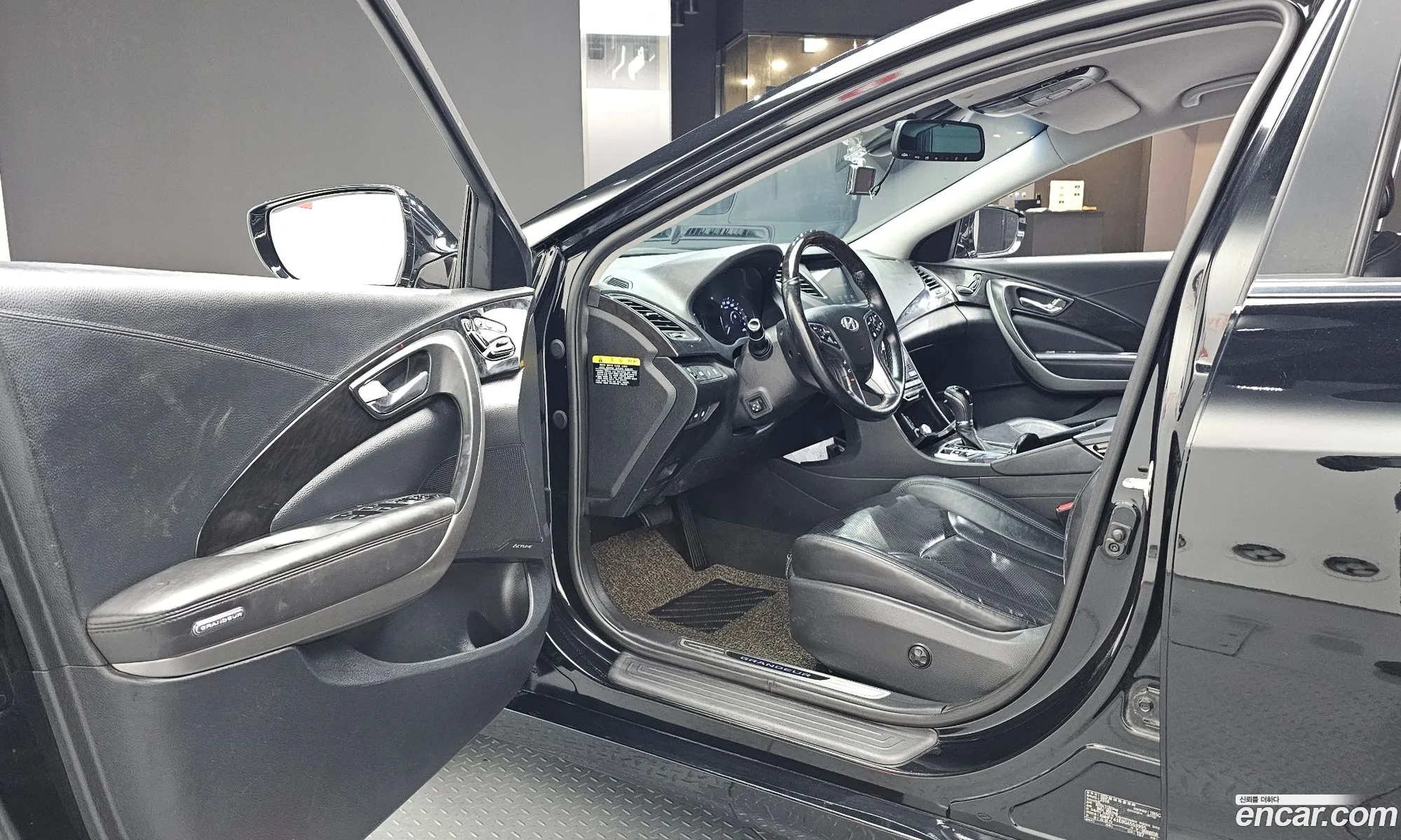 Hyundai Grandeur HG 2016 — 10