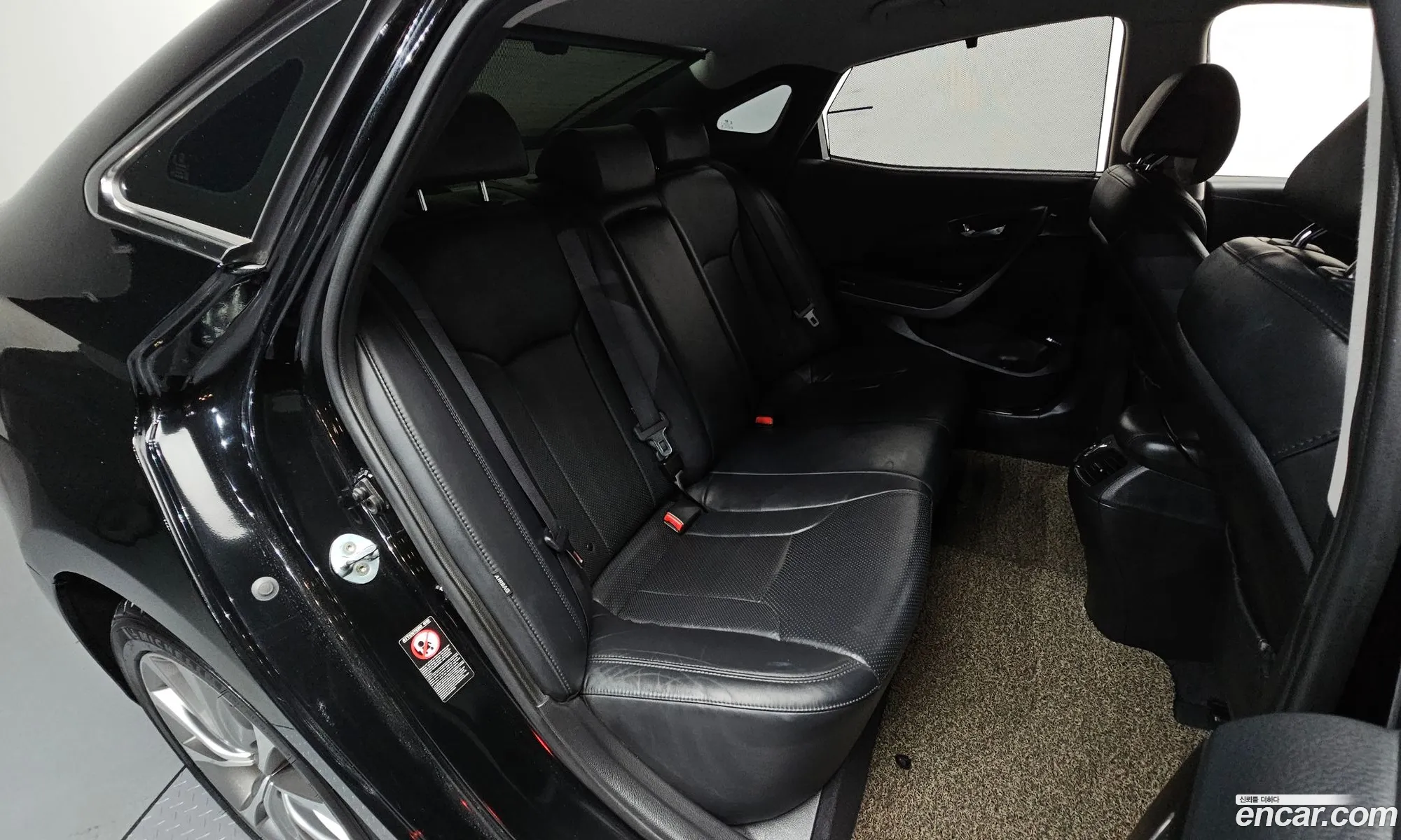 Hyundai Grandeur HG 2016 — 16
