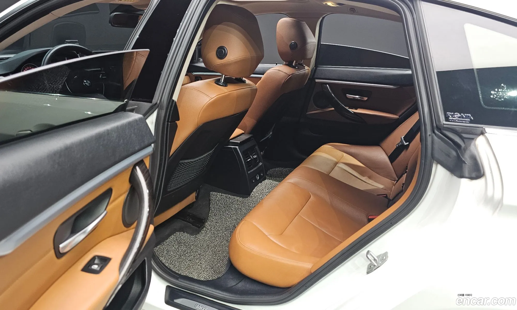 BMW 4 Series 2014 WBA4B5109FD328281 — 9