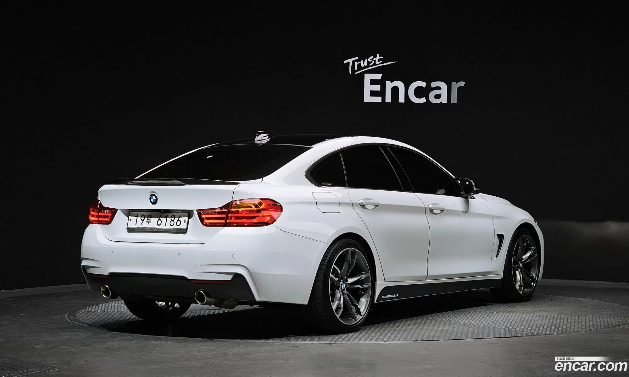 BMW 4 Series 2014 WBA4B5109FD328281 — 14