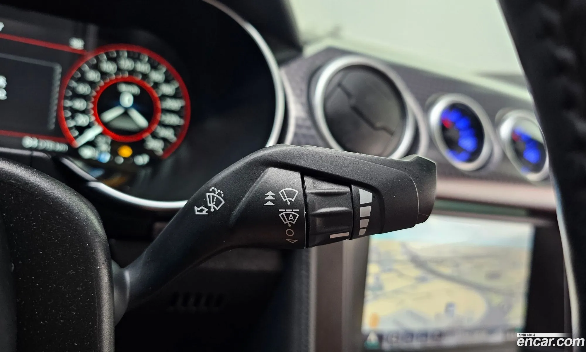 Ford Mustang 2019 1FA6P8CF111111111 — 19