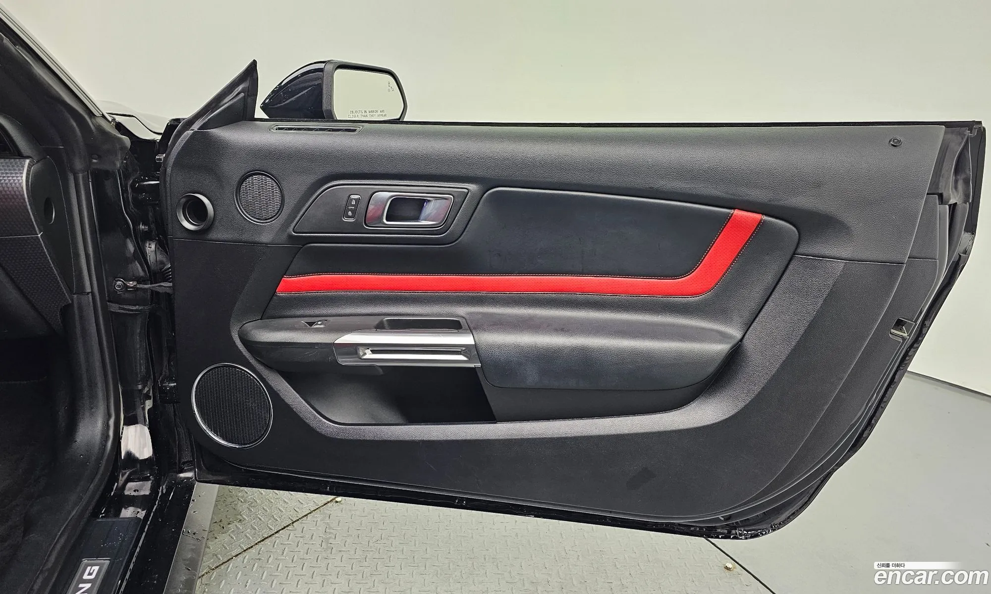 Ford Mustang 2019 1FA6P8CF111111111 — 7