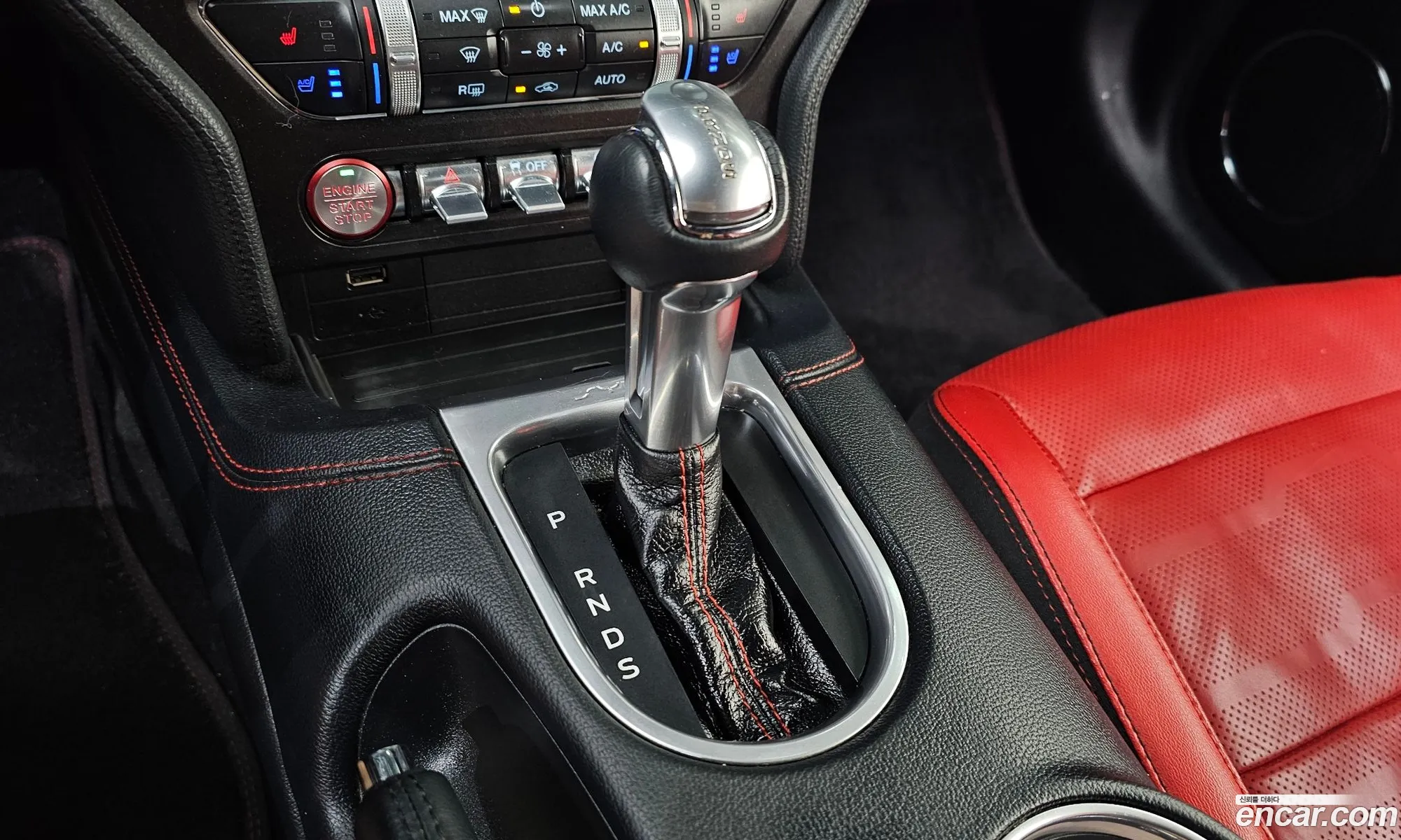 Ford Mustang 2019 1FA6P8CF111111111 — 28