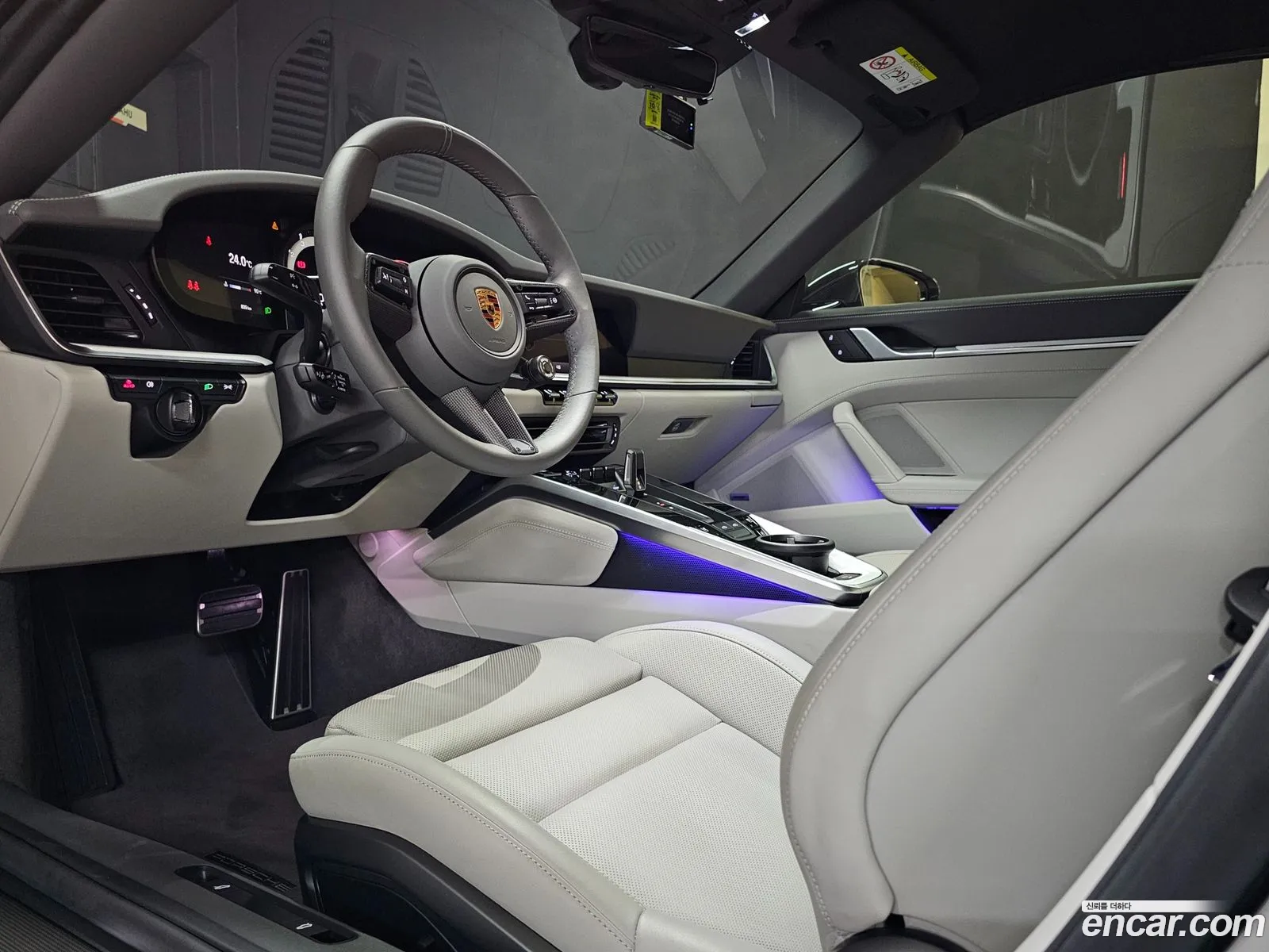 Porsche 911 2023 — 11