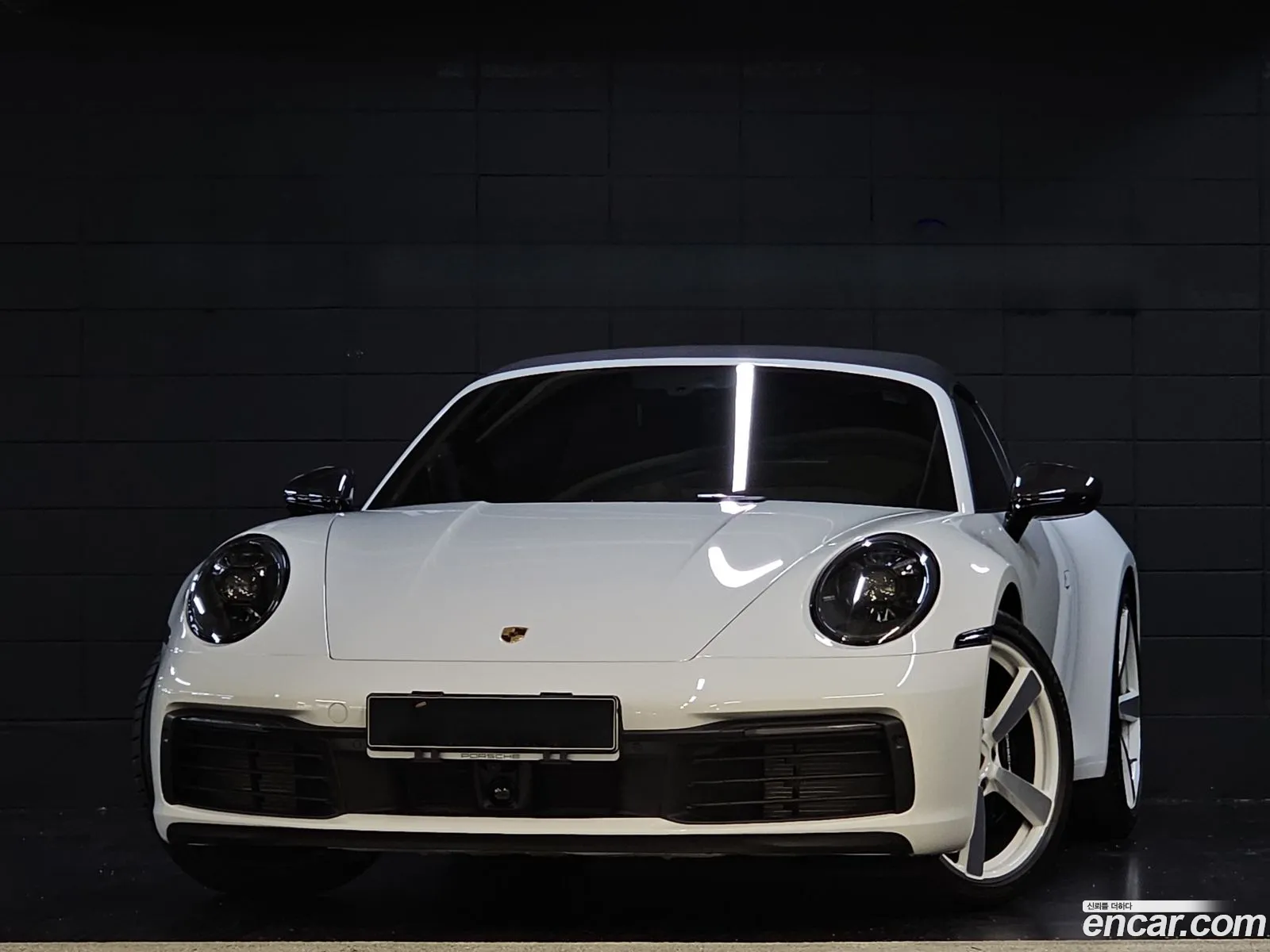 Porsche 911 2023 — 20