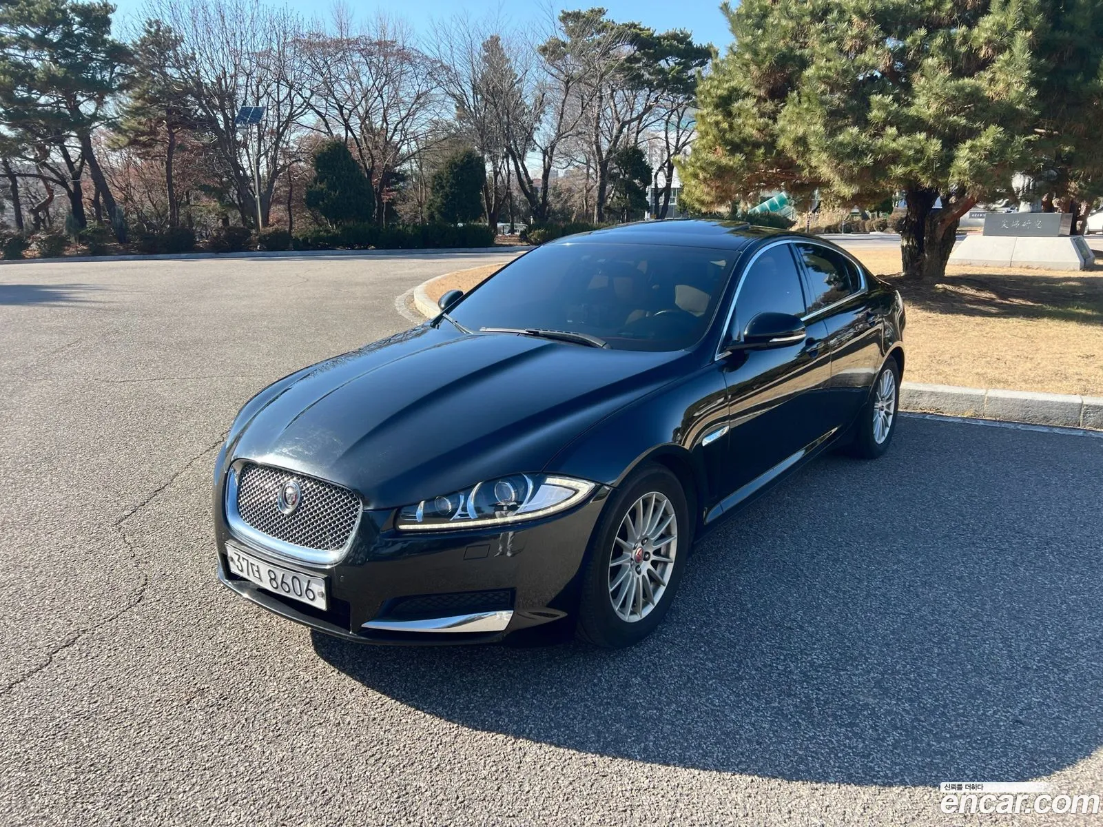 Jaguar XF 2014 — 13