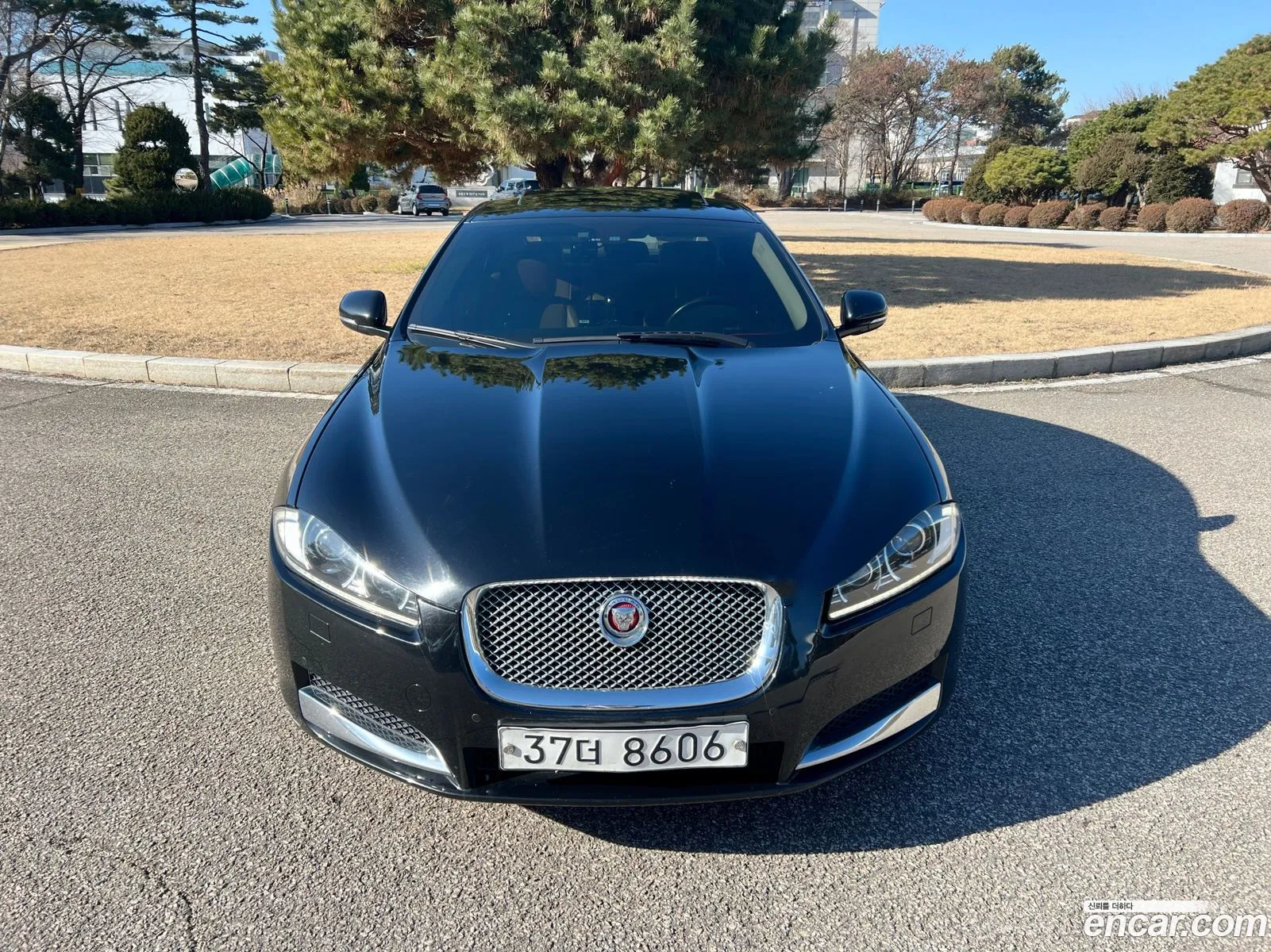 Jaguar XF 2014 — 10