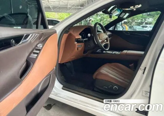 Genesis G80 2022 — 3