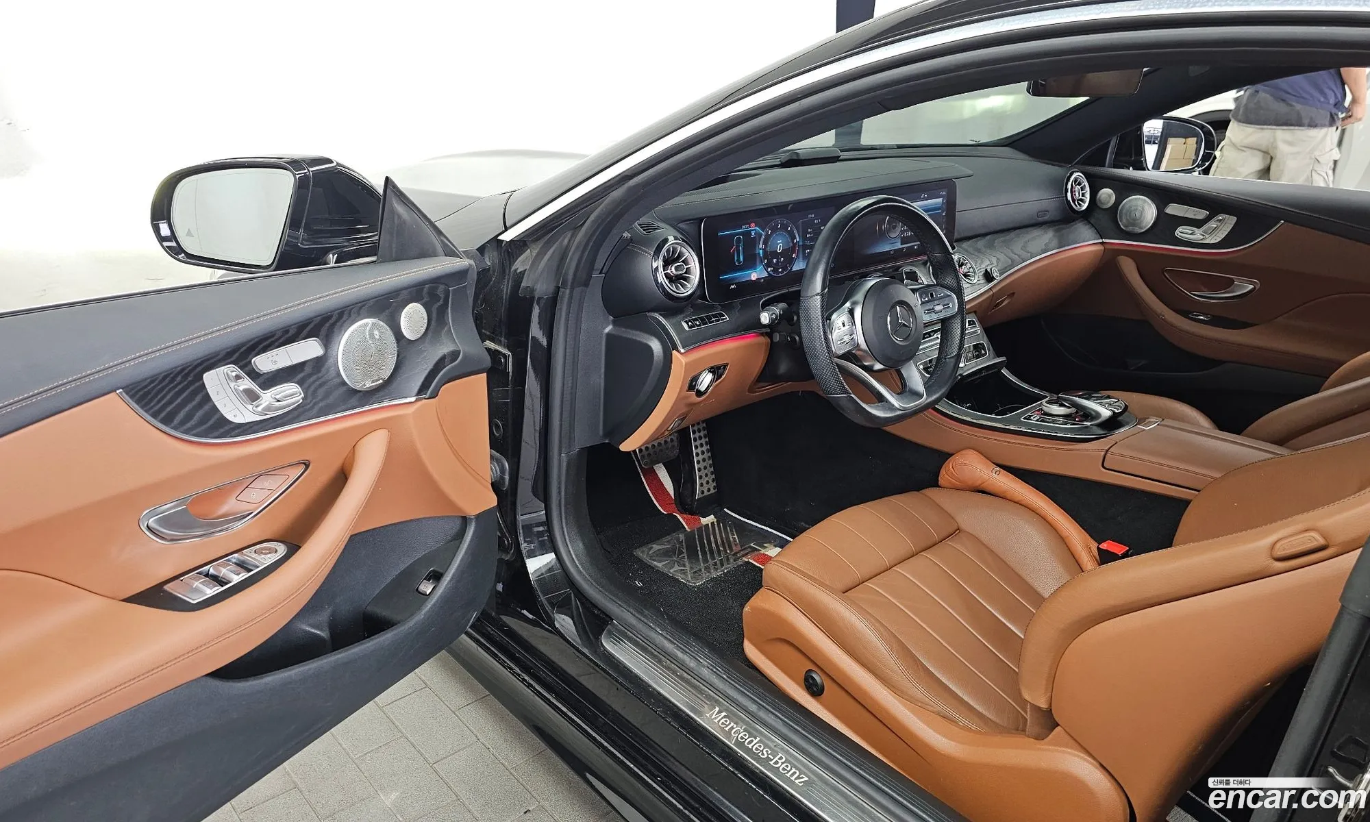 Mercedes-Benz E-Class W213 2020 — 17