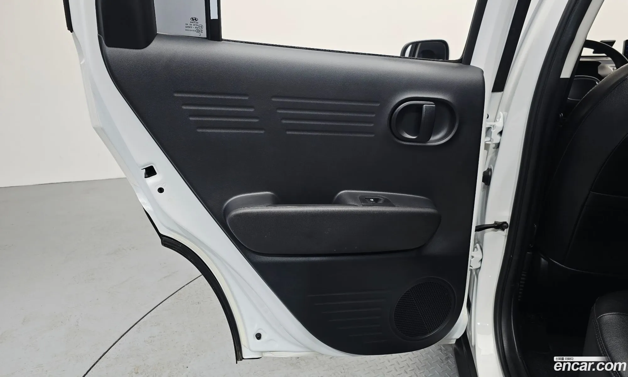 Hyundai Casper 2023 — 27