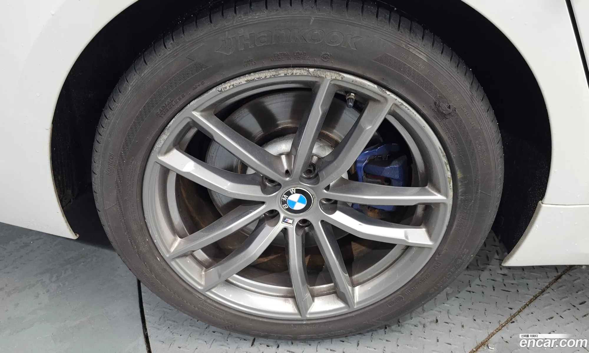 BMW 5 Series 2017 WBAJD3107JWC13082 — 26