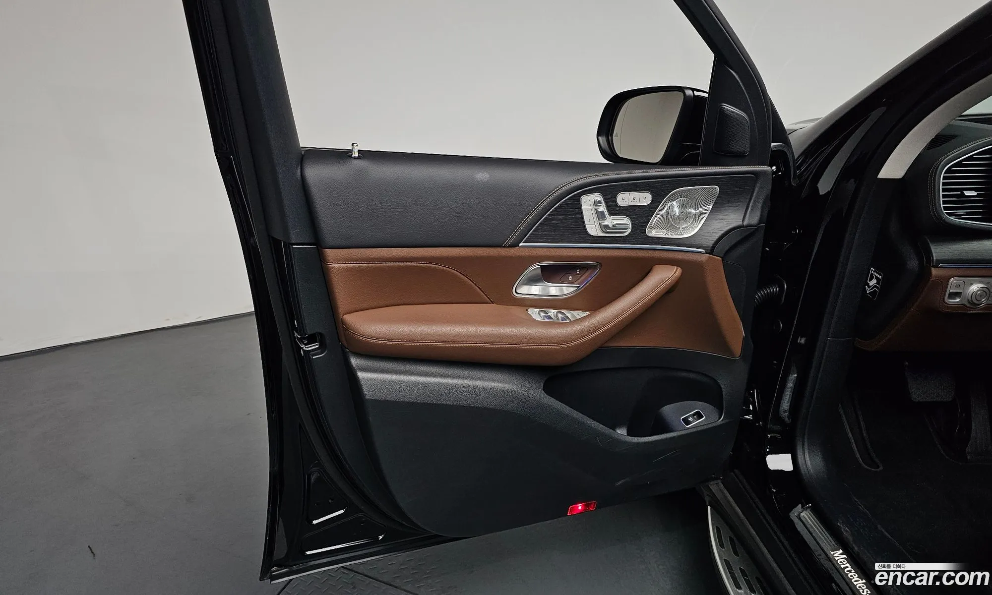 Mercedes-Benz GLE-Class W167 2025 — 39