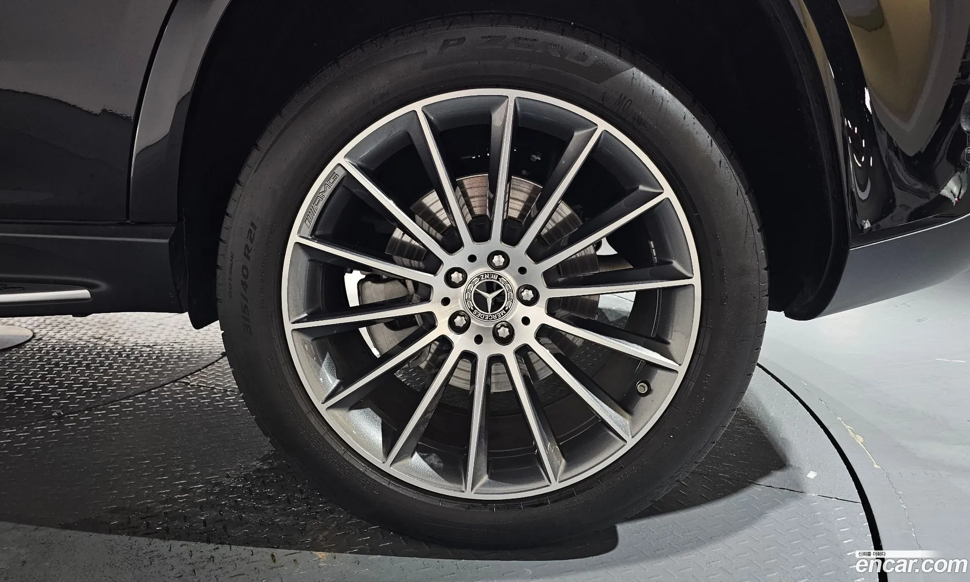 Mercedes-Benz GLE-Class W167 2025 — 27