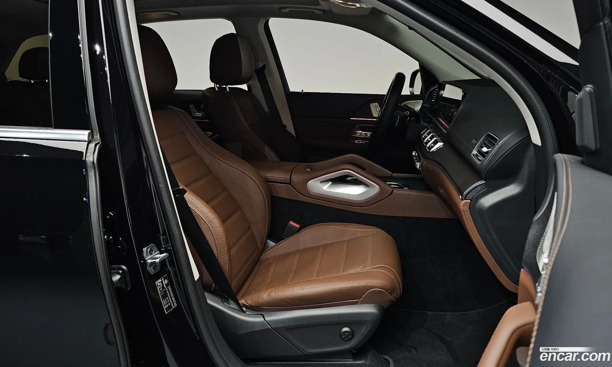 Mercedes-Benz GLE-Class W167 2025 — 36