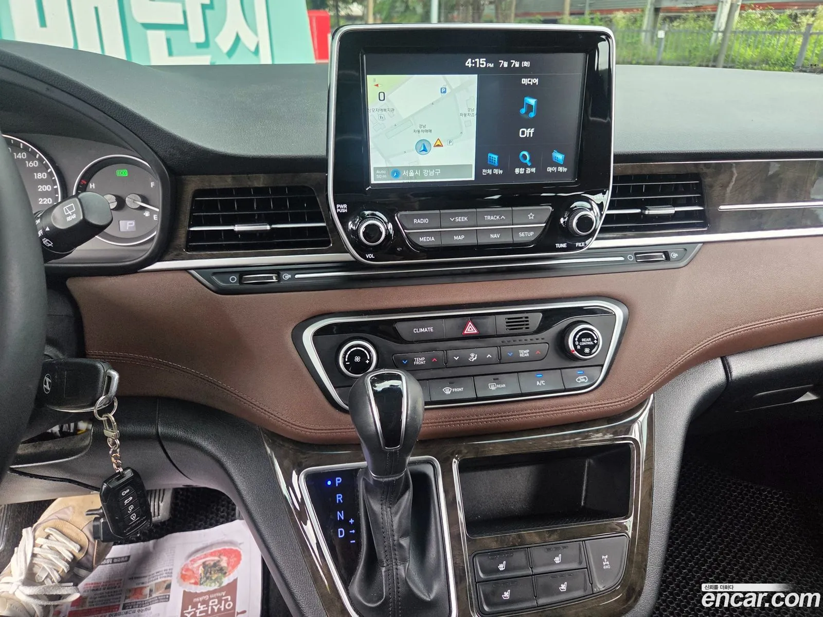 Hyundai Grand Starex 2019 — 6