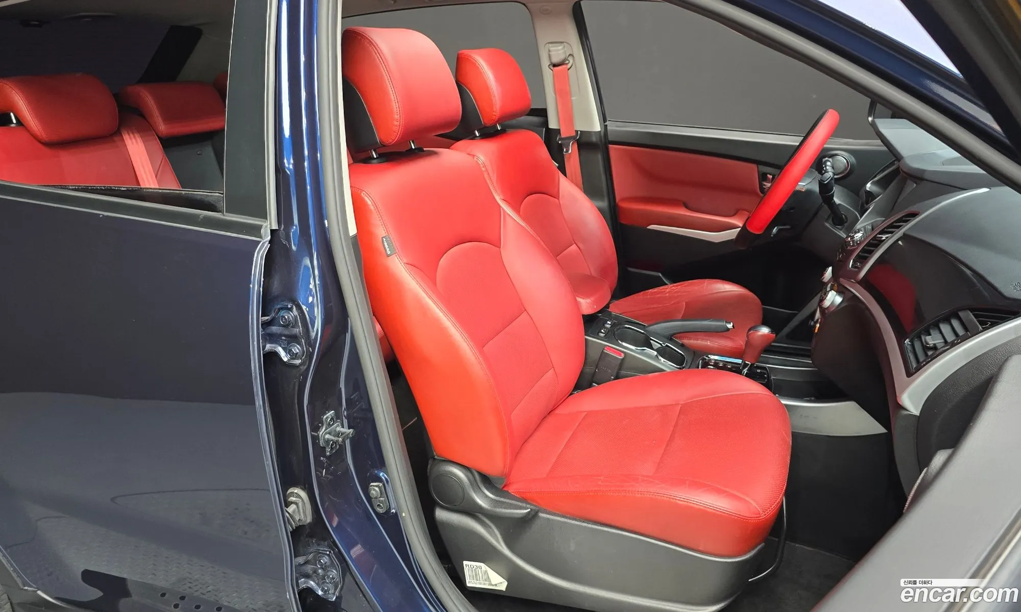 KG Mobility (SsangYong) Korando C 2015 — 11