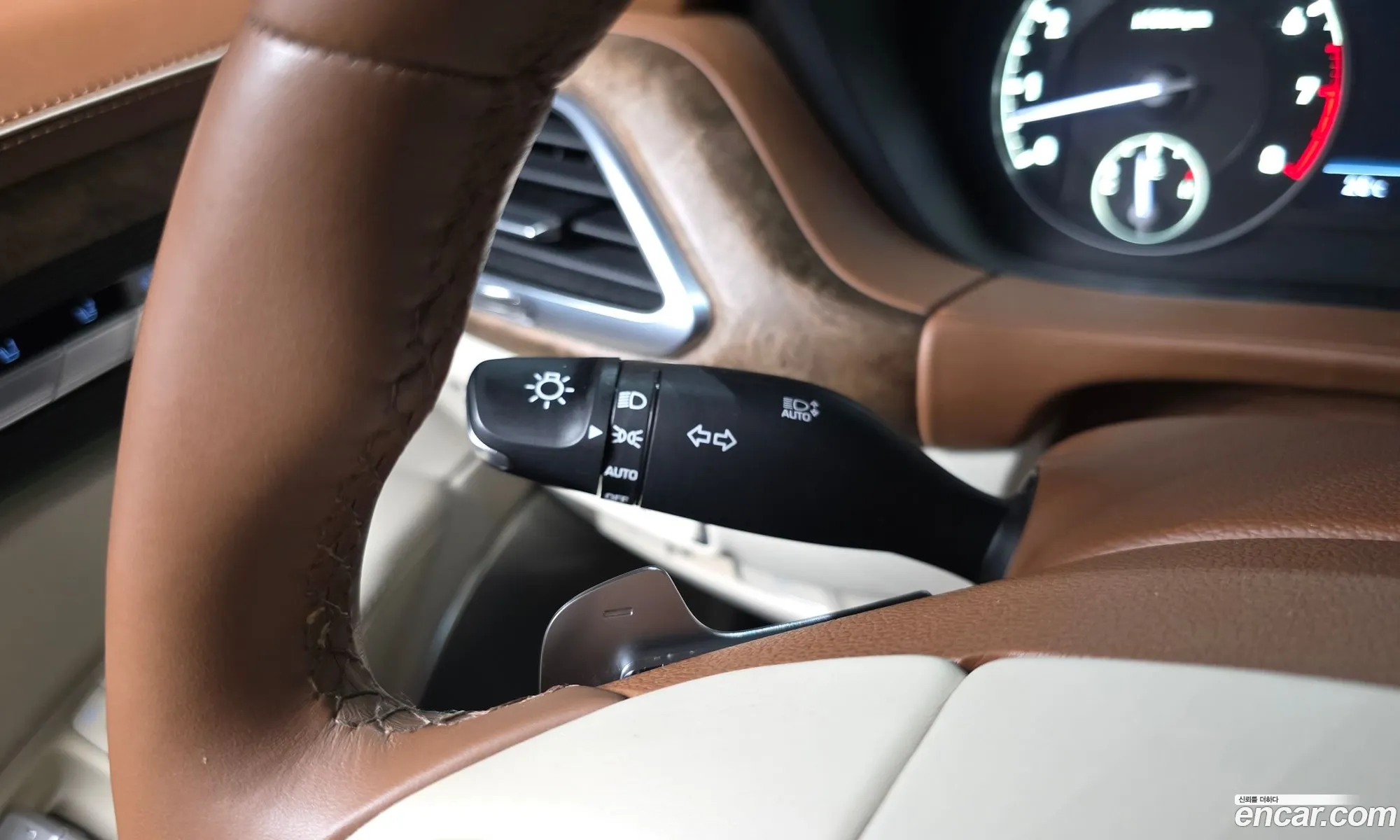 Genesis G90 2019 — 33