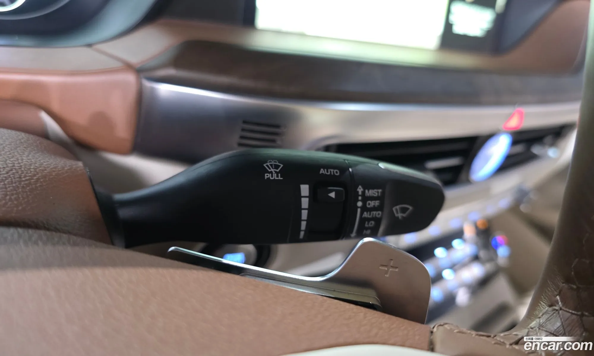 Genesis G90 2019 — 18