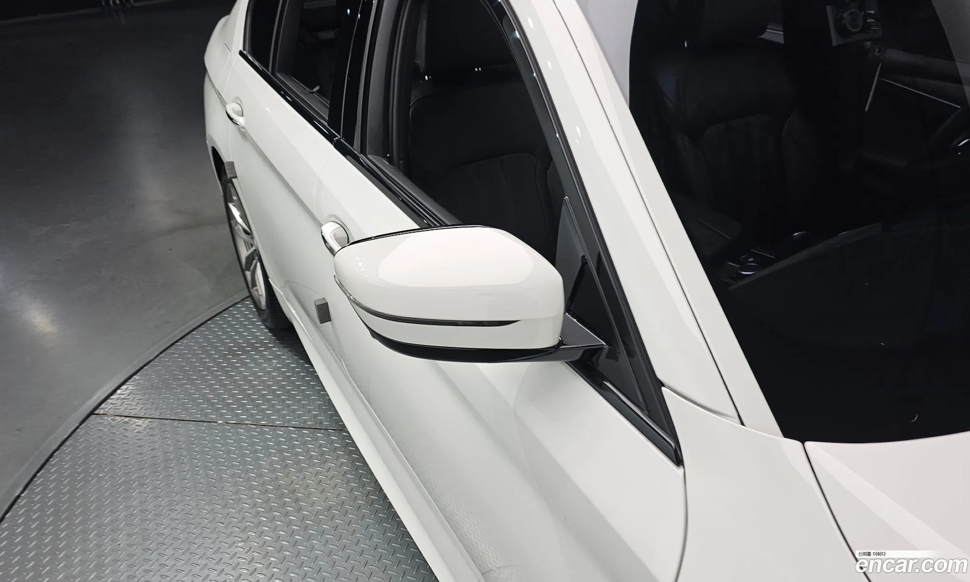 BMW 5 Series 2017 — 20