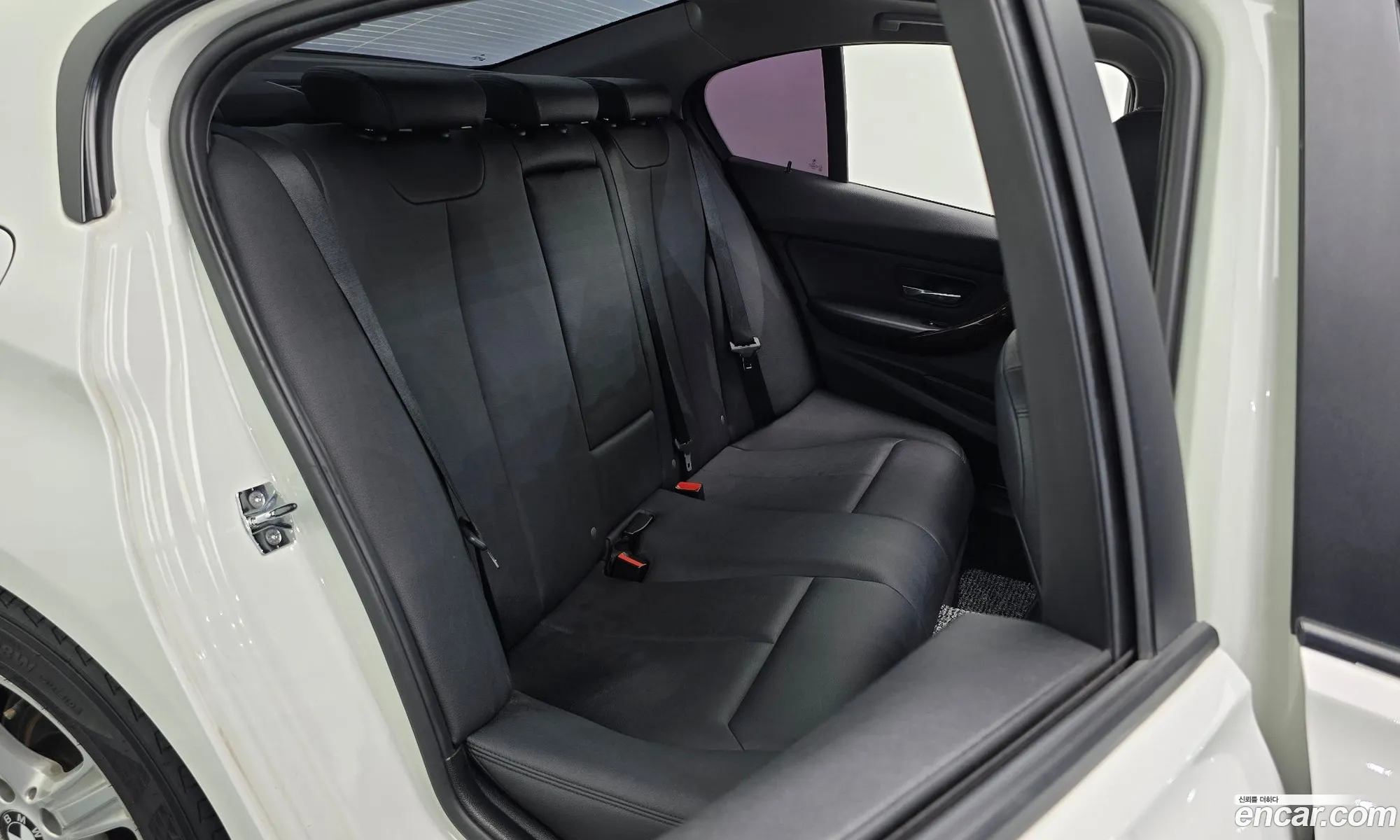 BMW 3 Series 2012 WBA3D3104CF246520 — 16
