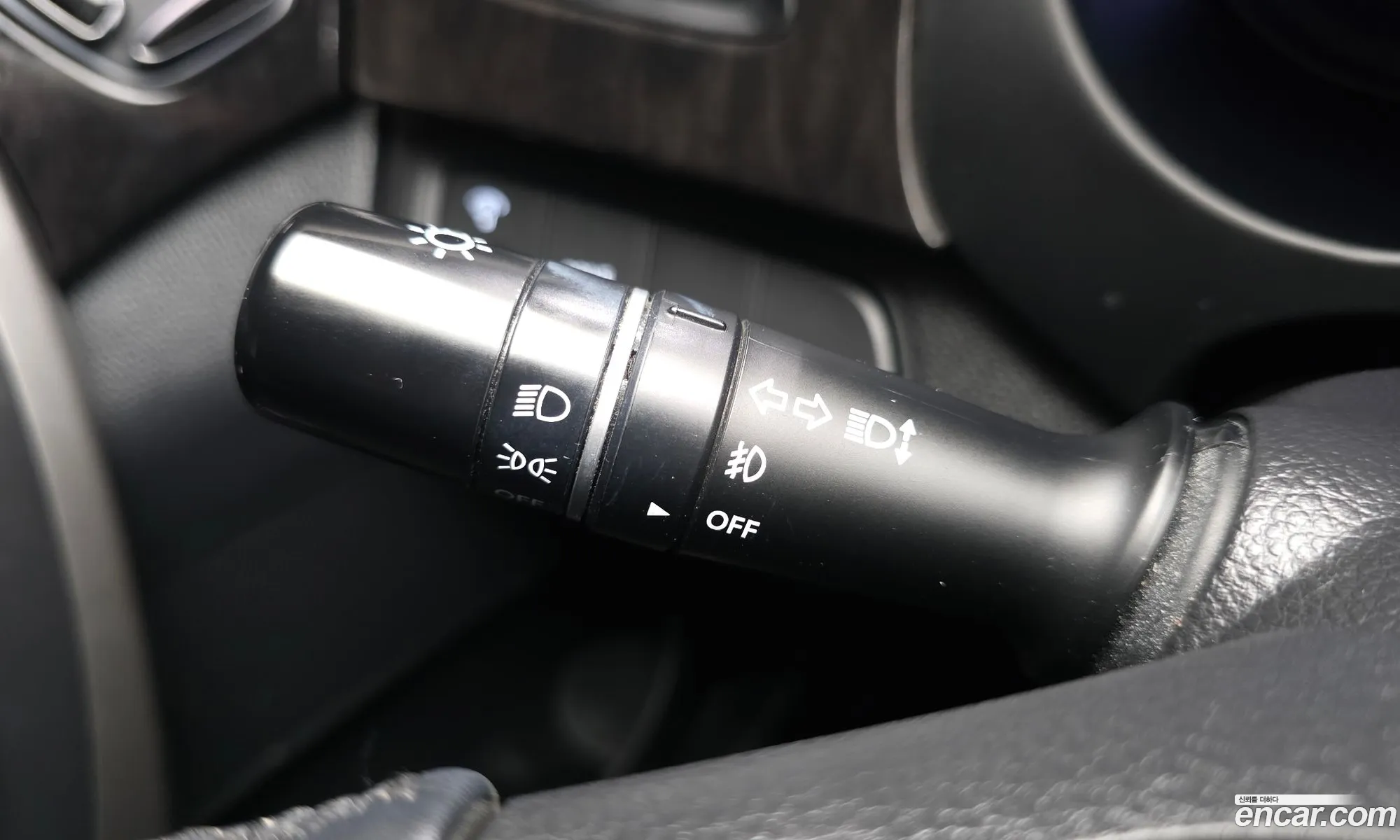Hyundai Grandeur HG 2016 — 17