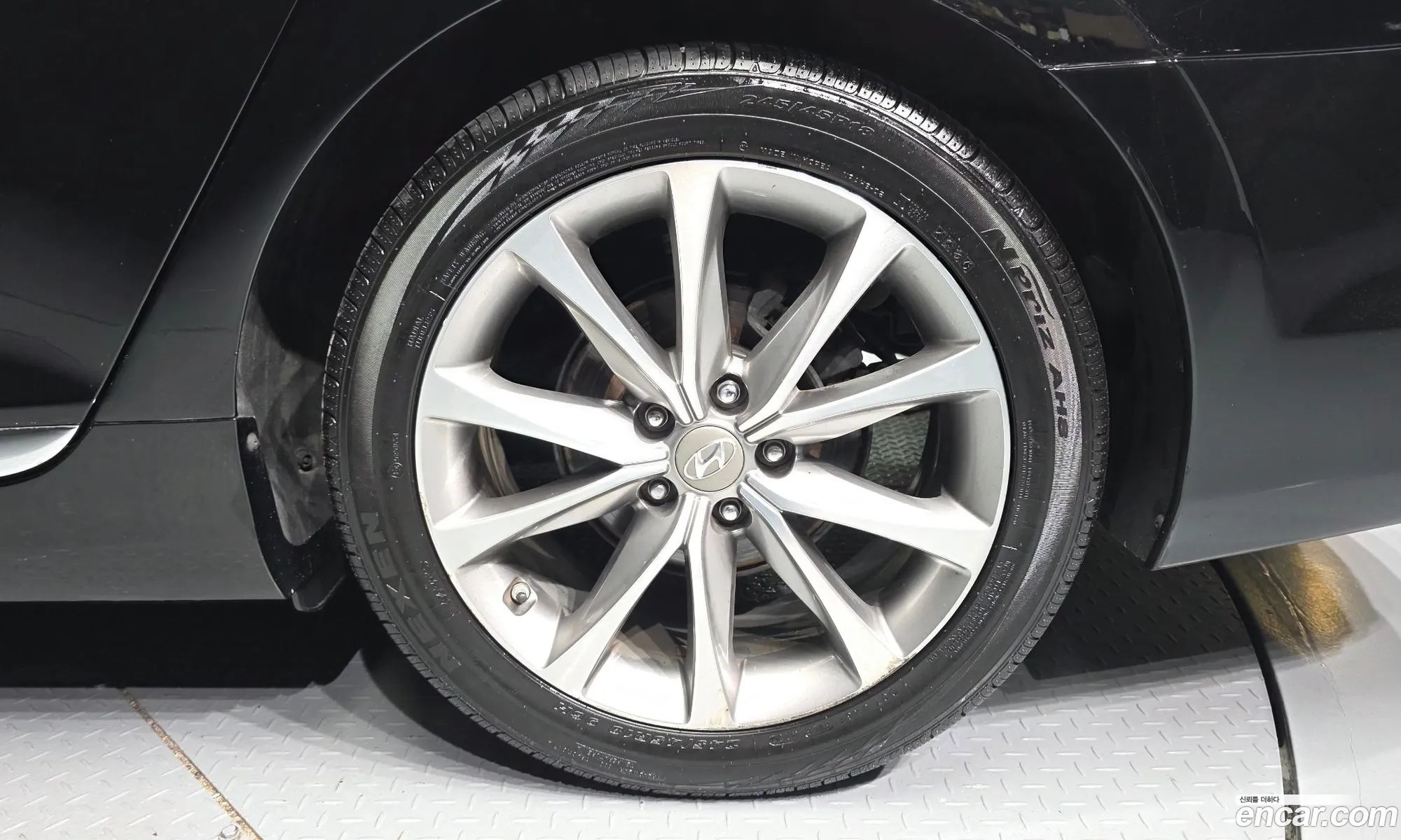 Hyundai Grandeur HG 2016 — 11