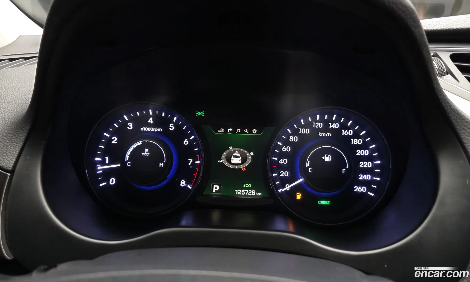 Hyundai Grandeur HG 2016 — 24