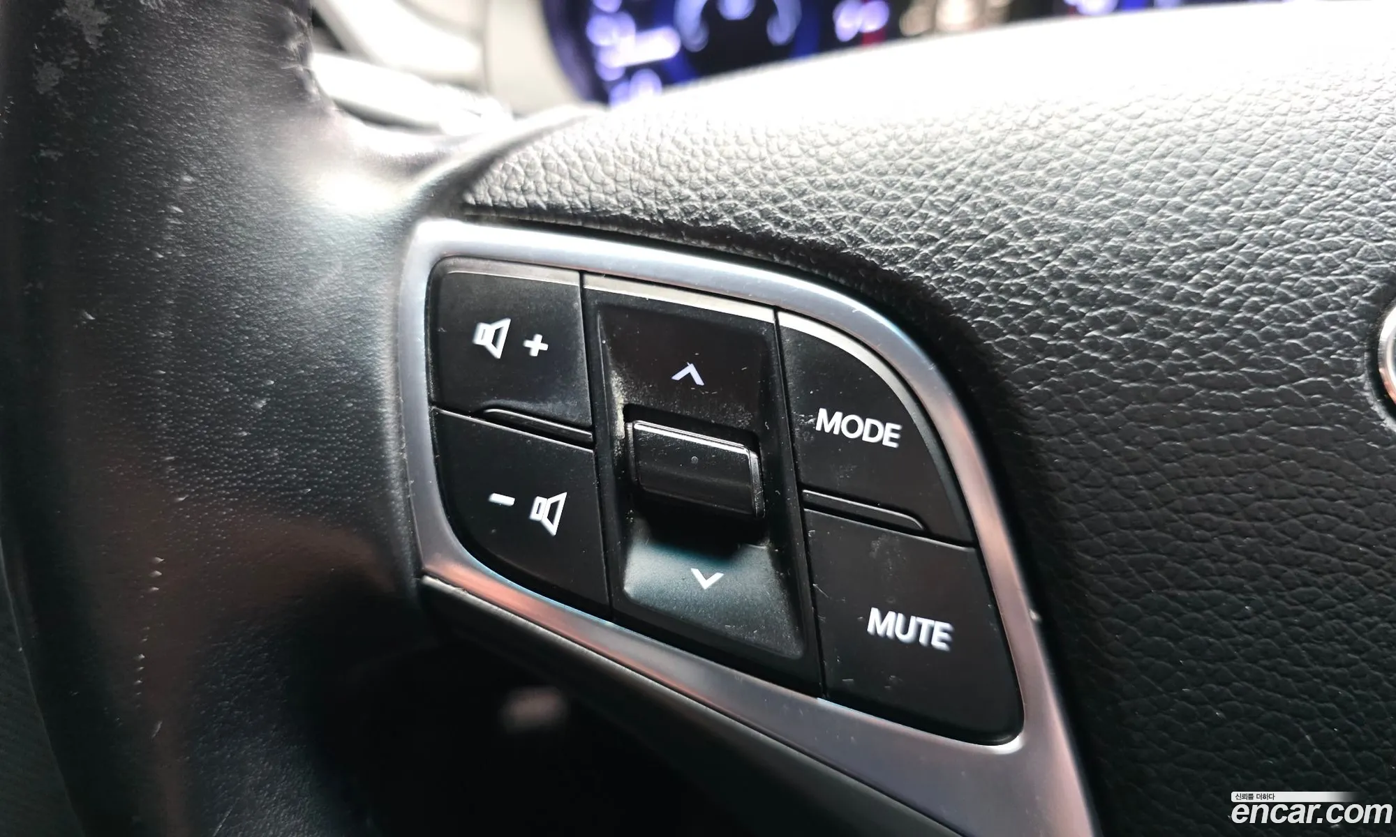 Hyundai Grandeur HG 2016 — 25