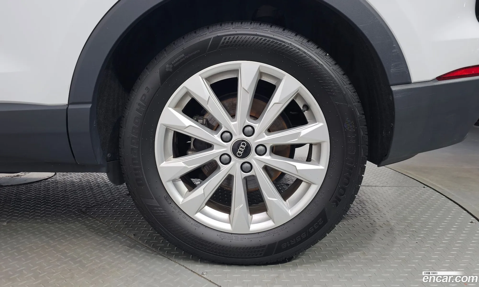 Audi Q3 2022 WAUZZZF36P1000802 — 15