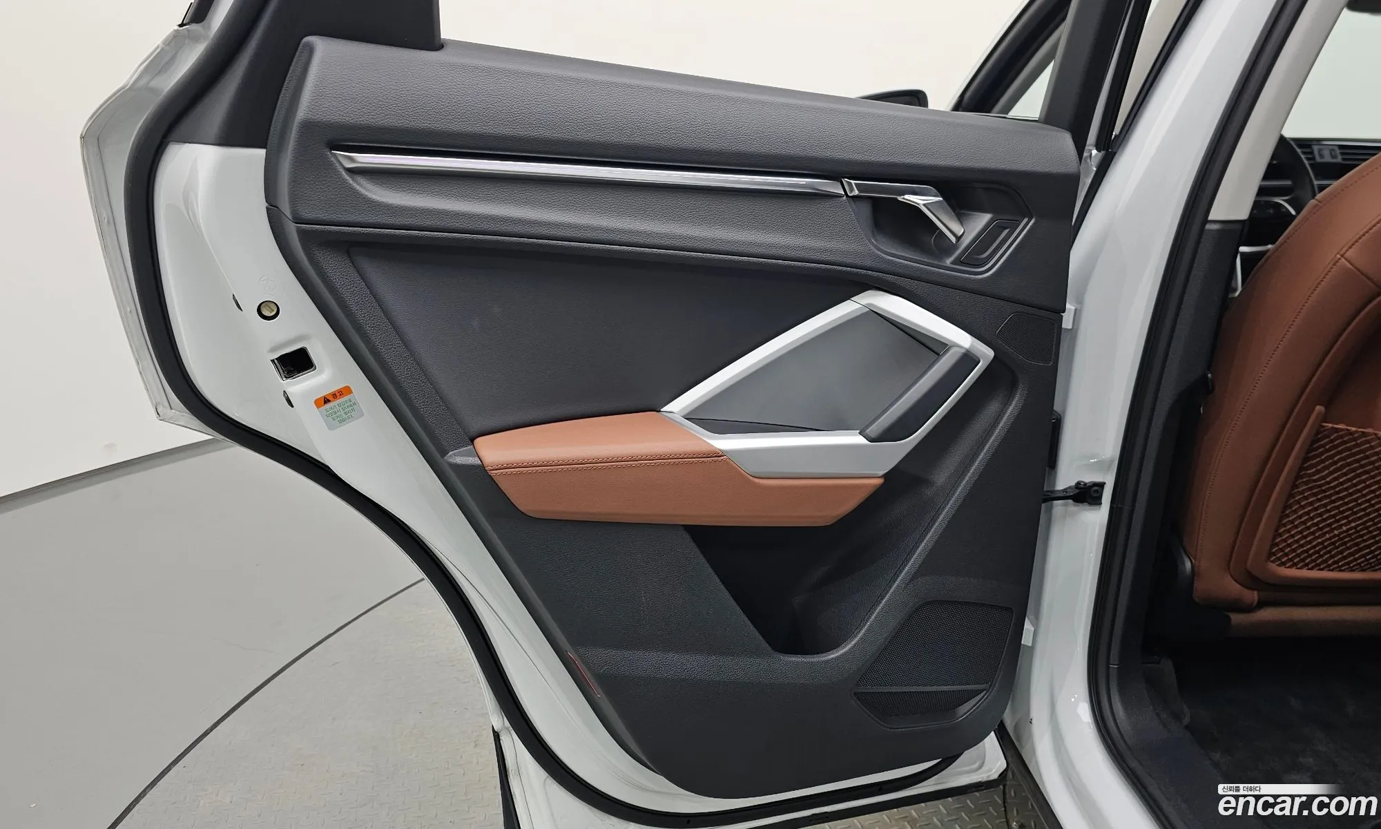 Audi Q3 2022 WAUZZZF36P1000802 — 24