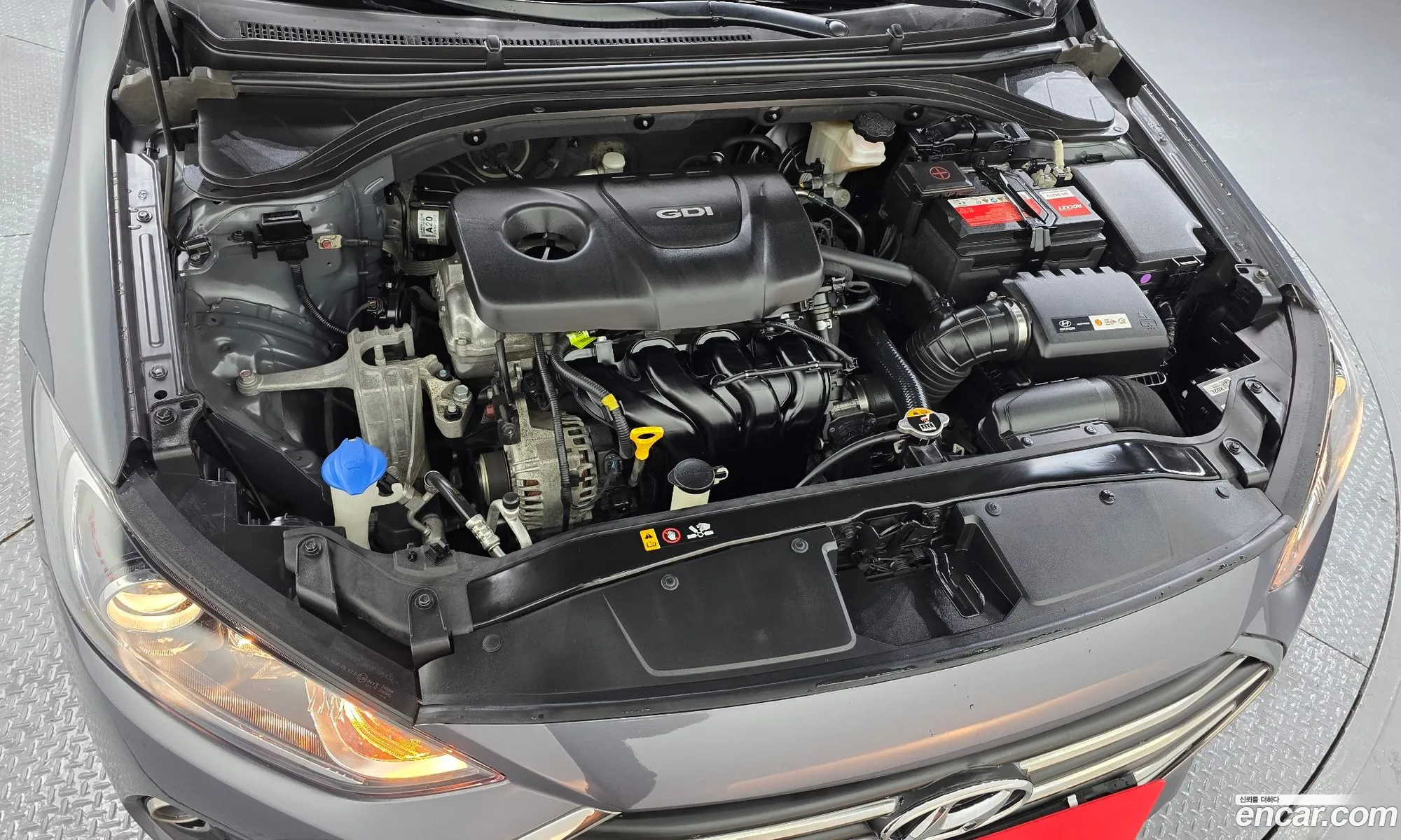 Hyundai Elantra AD 2016 — 3