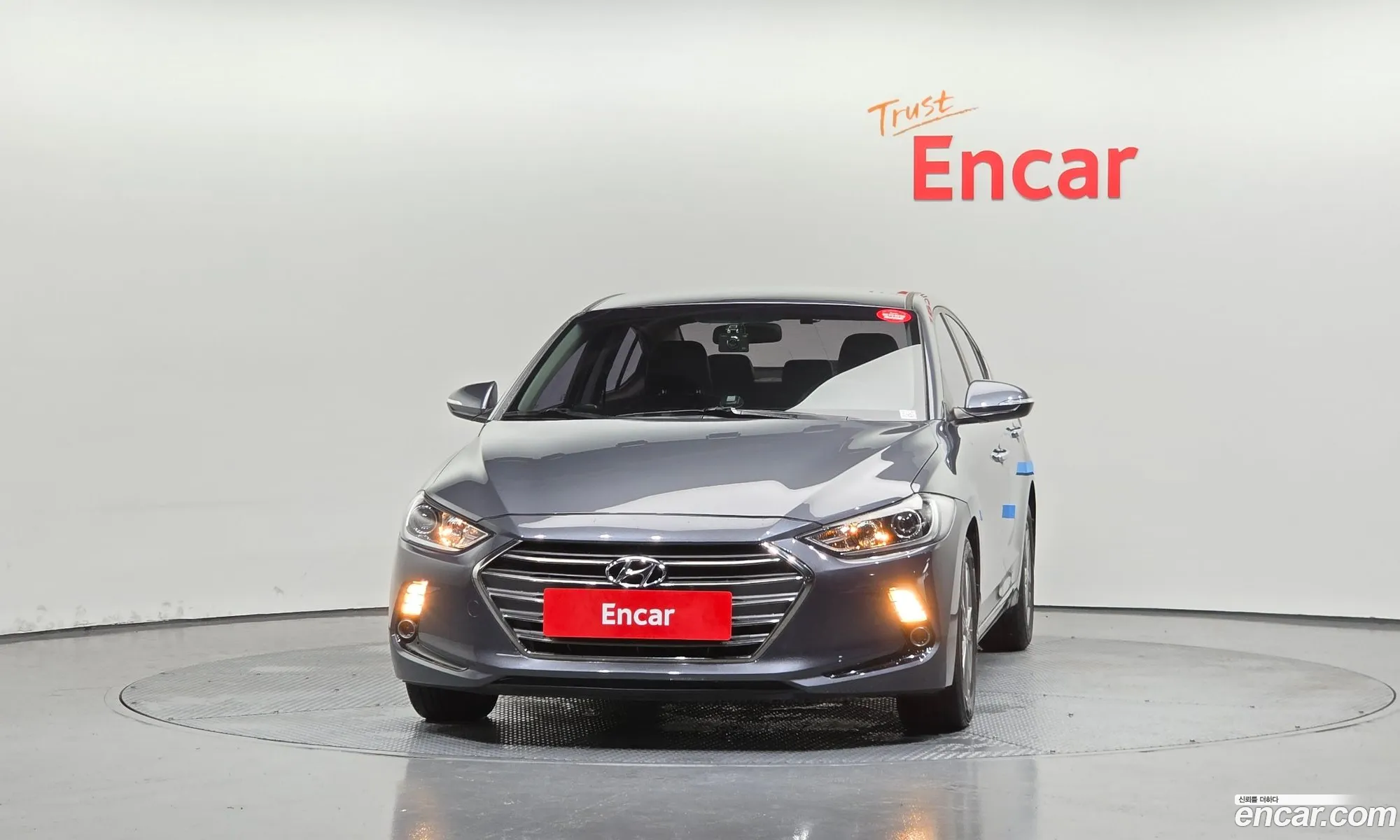 Hyundai Elantra AD 2016 — 28
