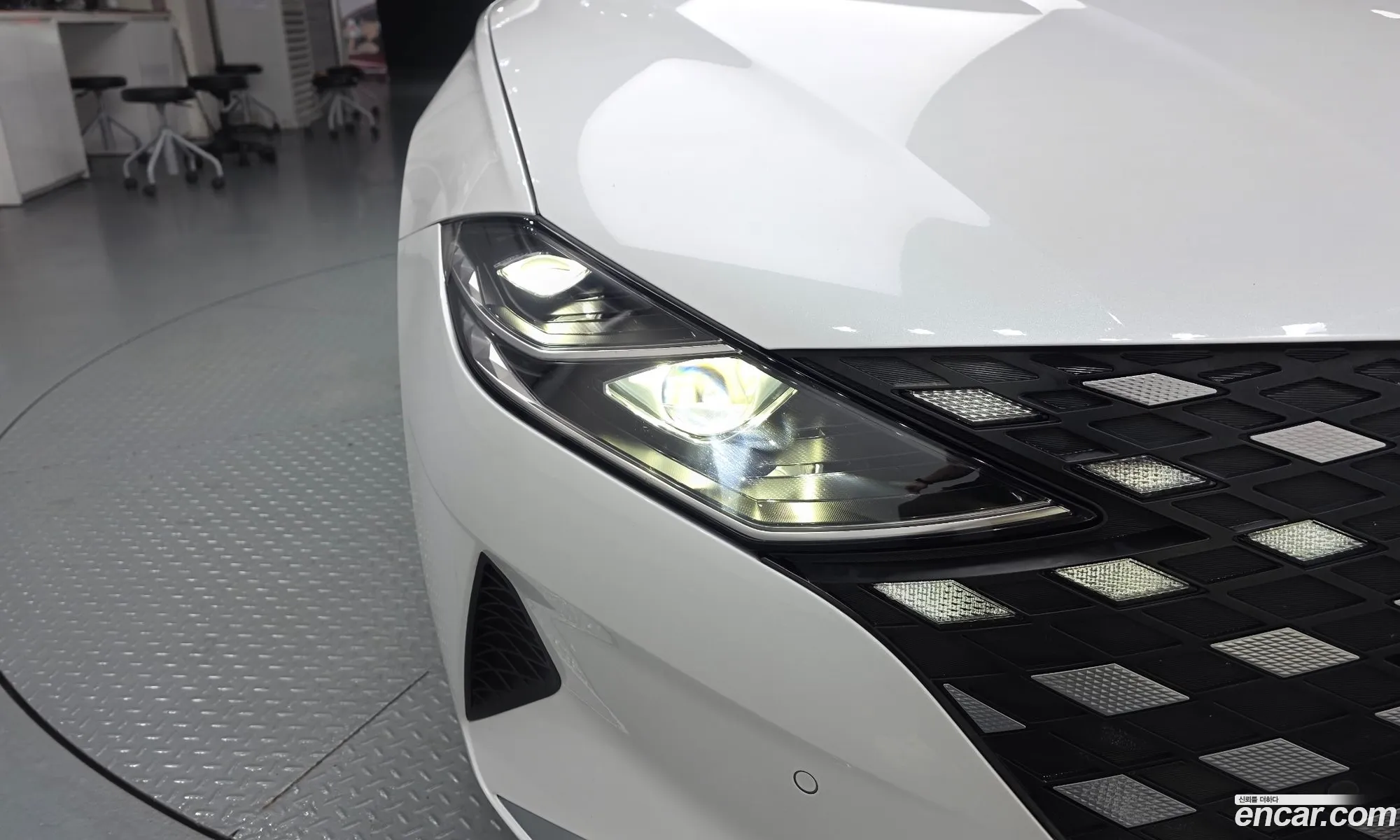 Hyundai Grandeur IG 2020 — 18