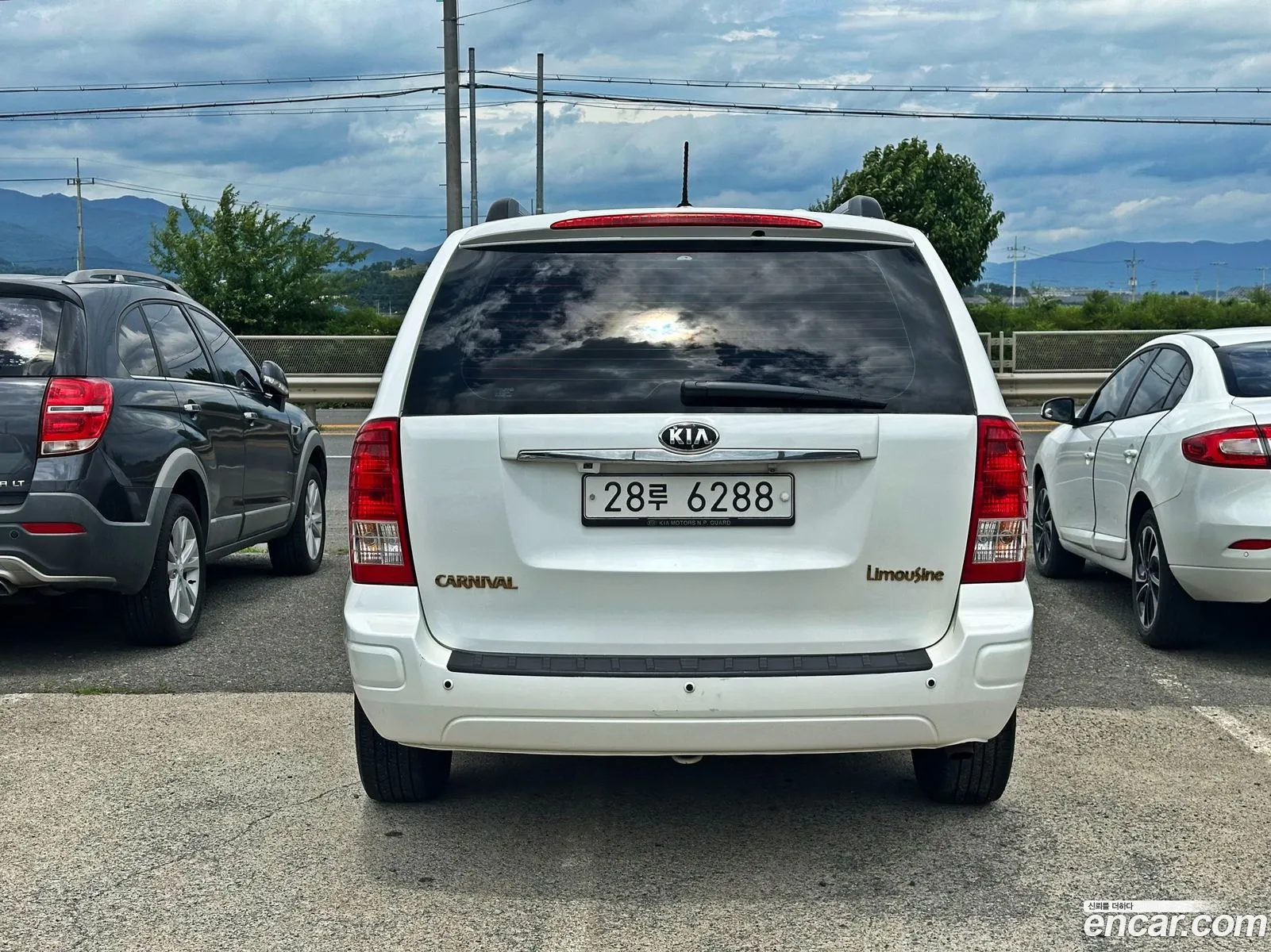 Kia Carnival R 2014 — 12