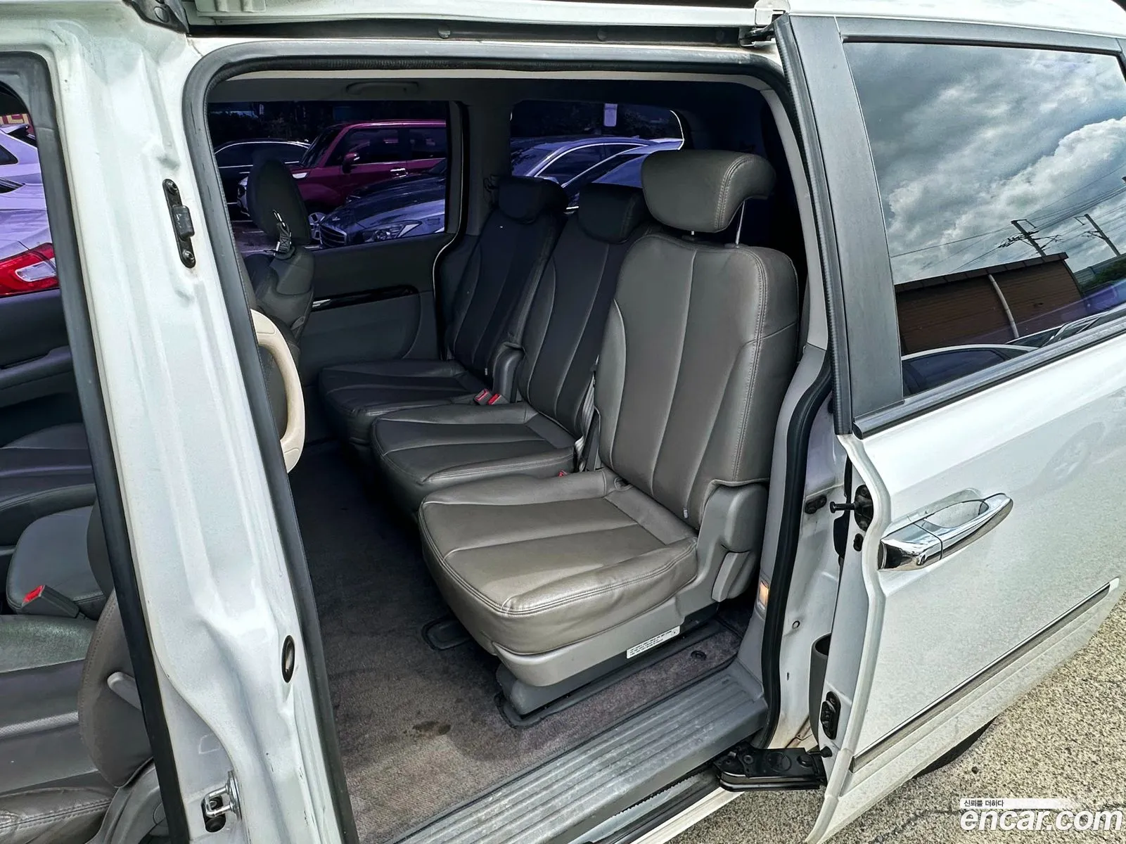 Kia Carnival R 2014 — 10