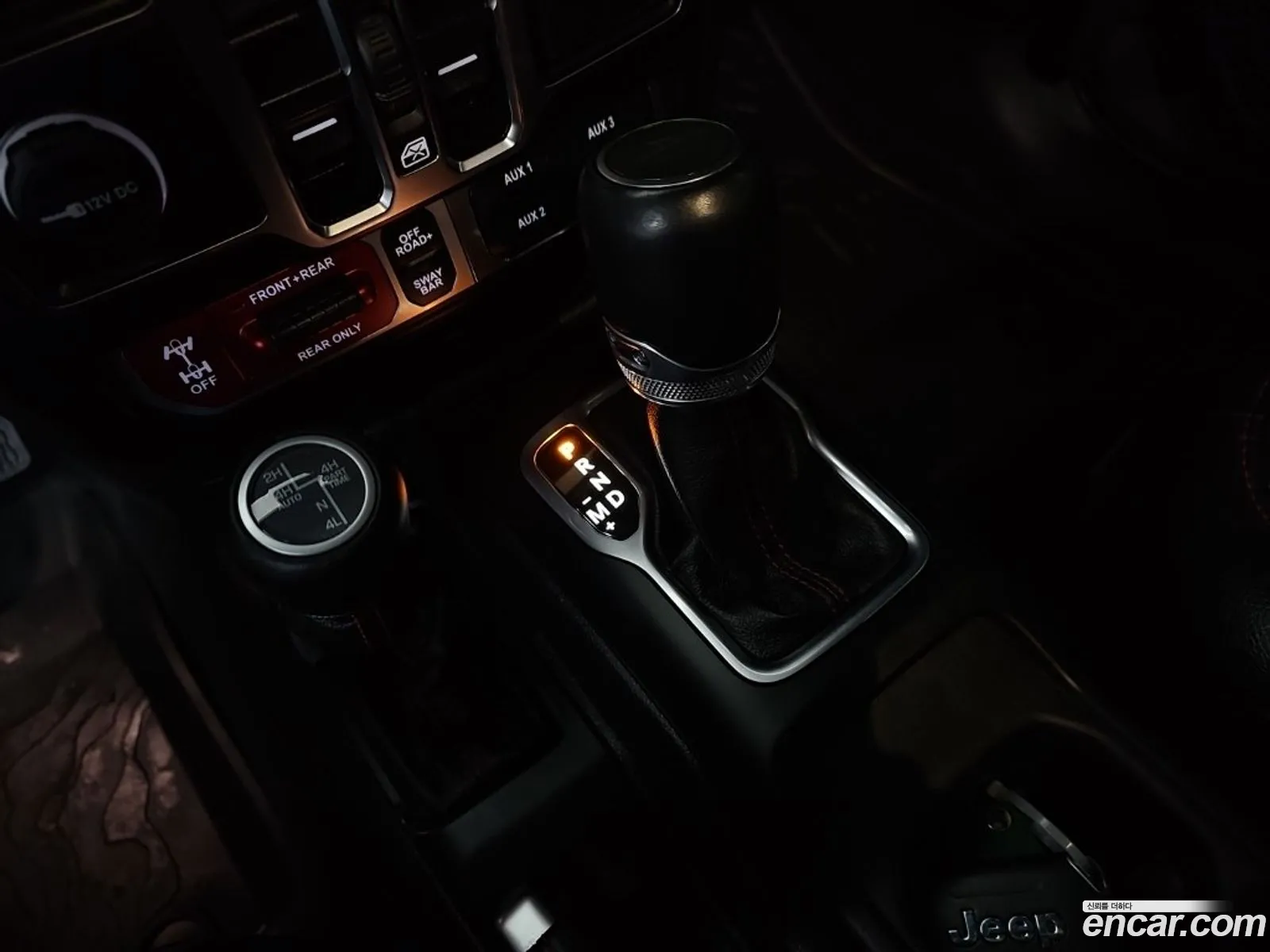 Jeep Gladiator 2023 — 11