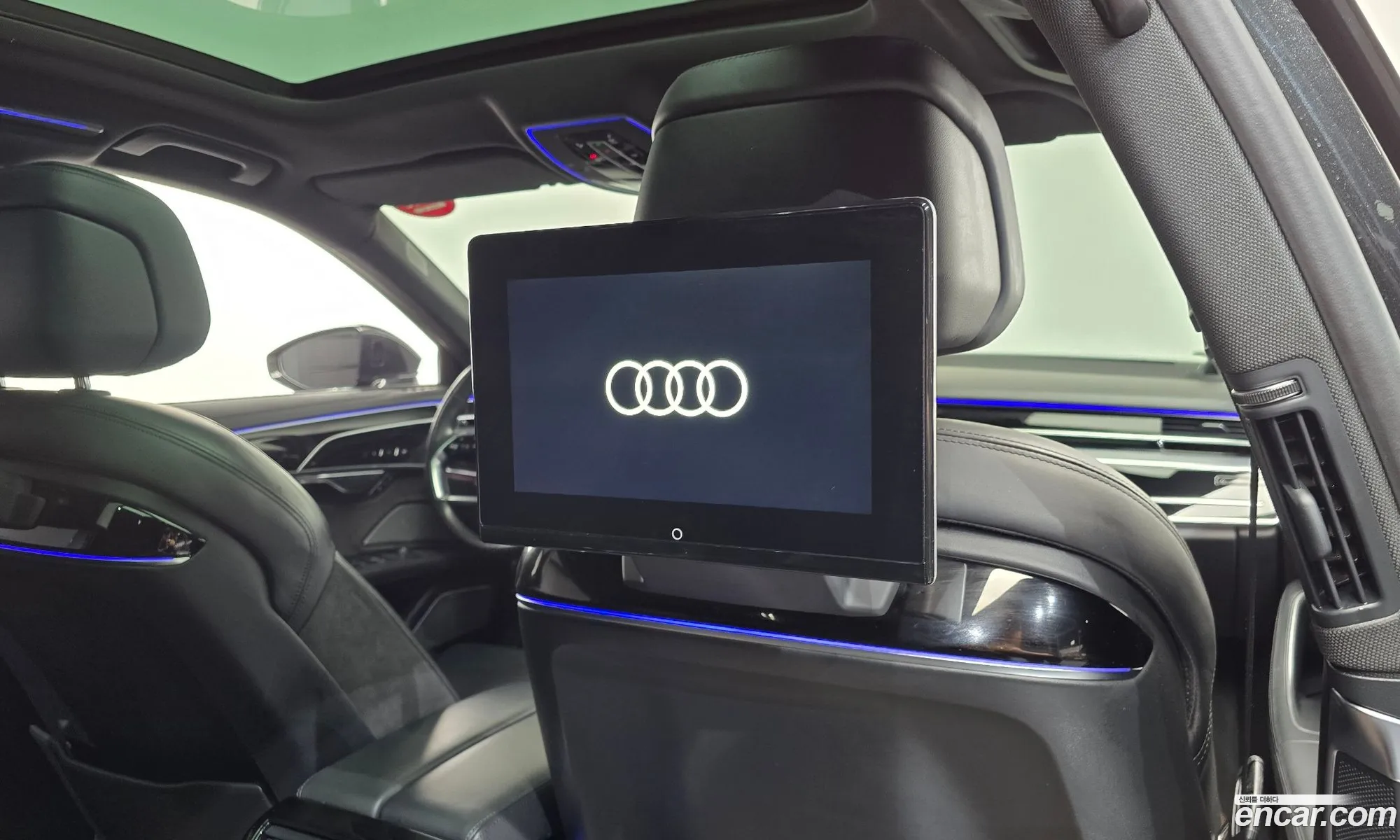 Audi A8 2021 WAUZZZF84MN002743 — 15