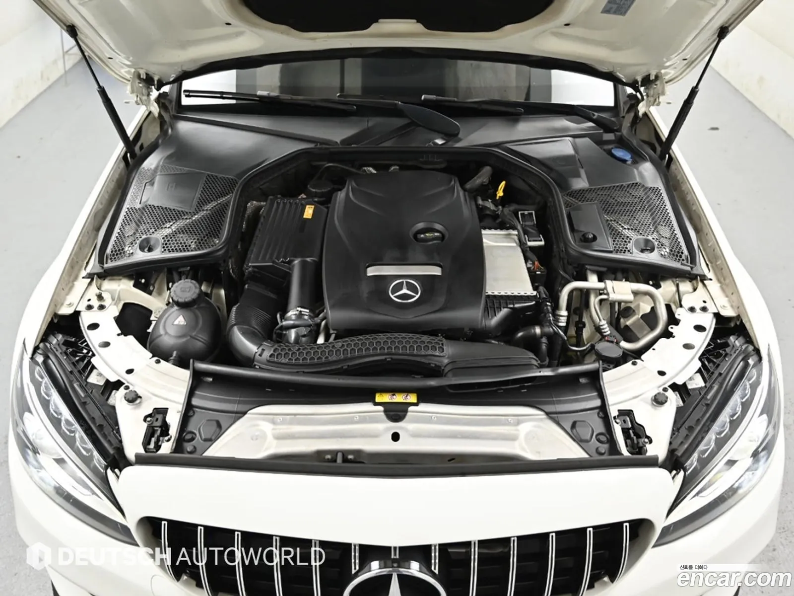 Mercedes-Benz C-Class W205 2016 — 6