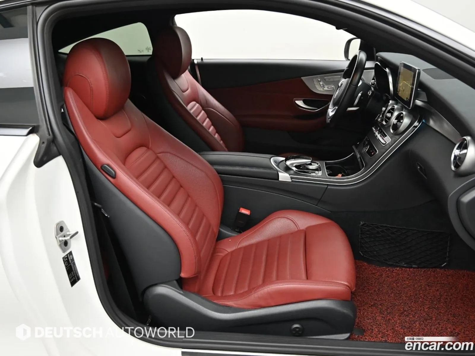 Mercedes-Benz C-Class W205 2016 — 10
