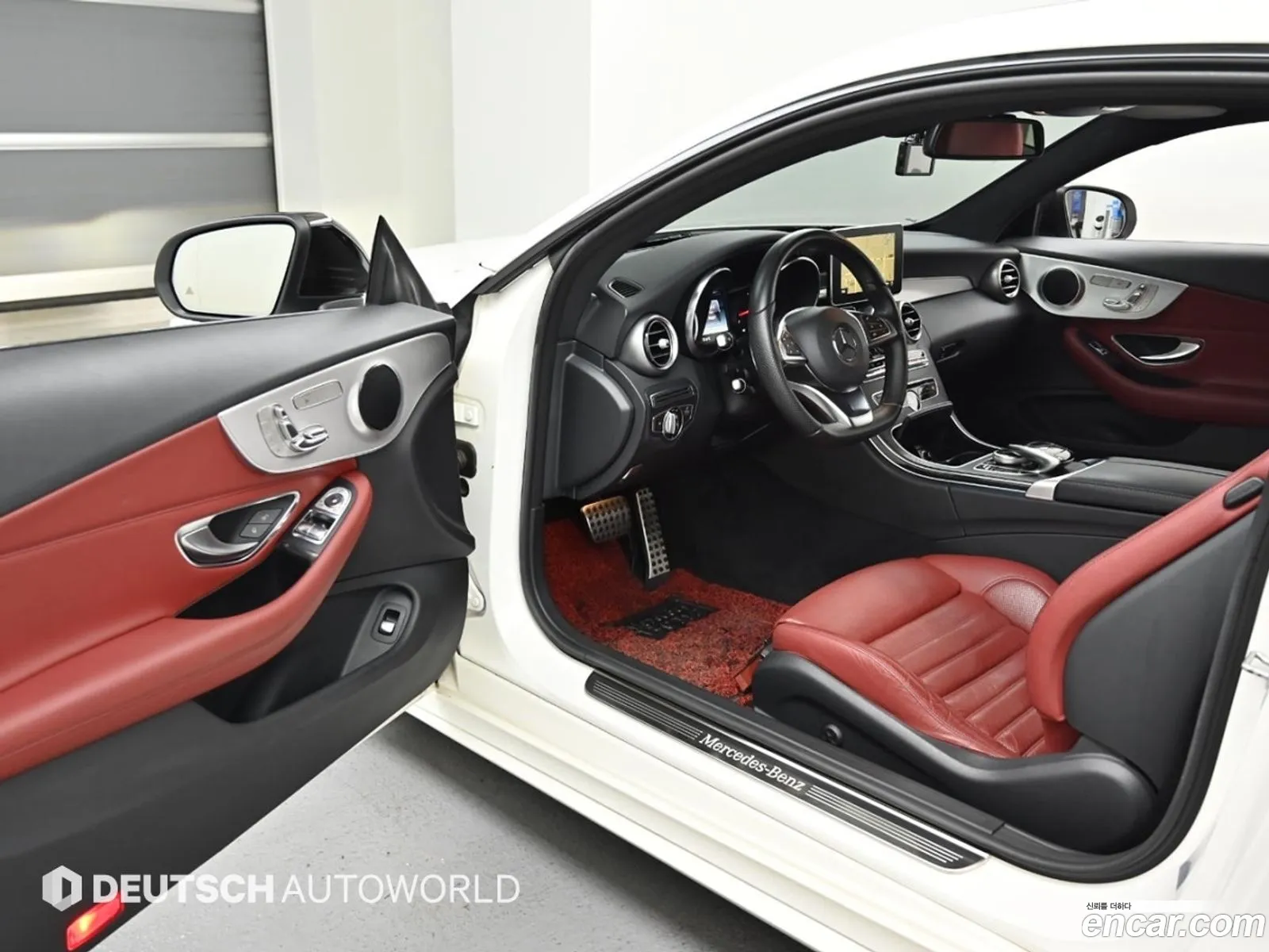 Mercedes-Benz C-Class W205 2016 — 11